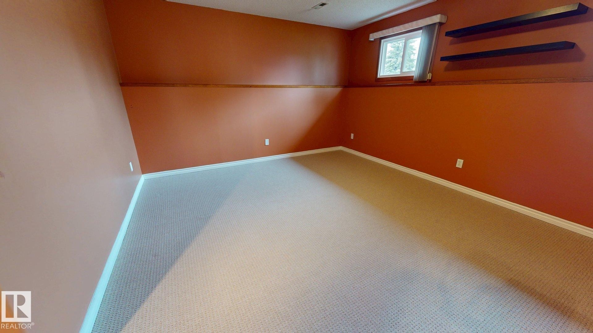 14252 83 Street, Edmonton, AB - Indoor Photo Showing Other Room