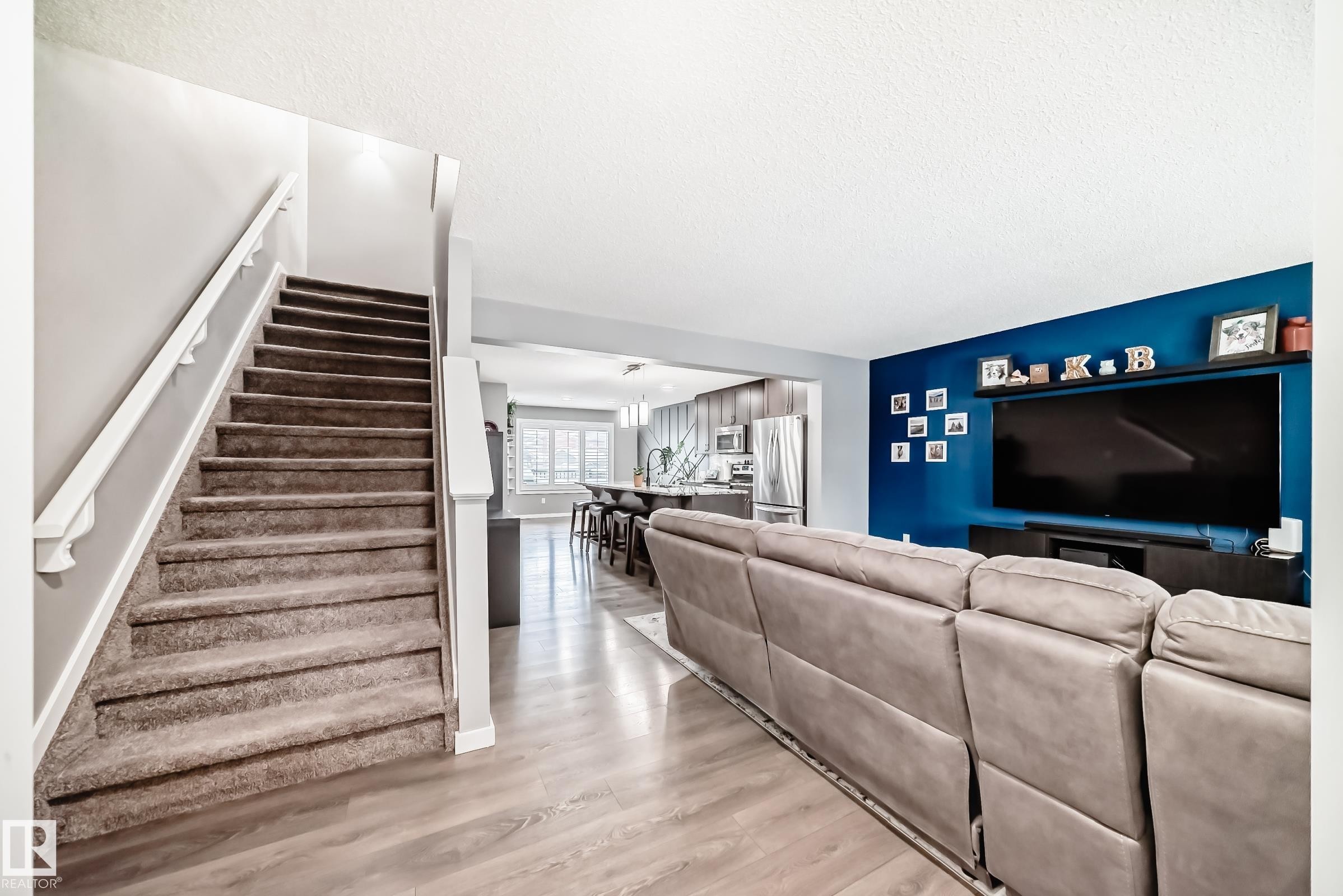 5422 Crabapple Loop, Edmonton, AB - Indoor