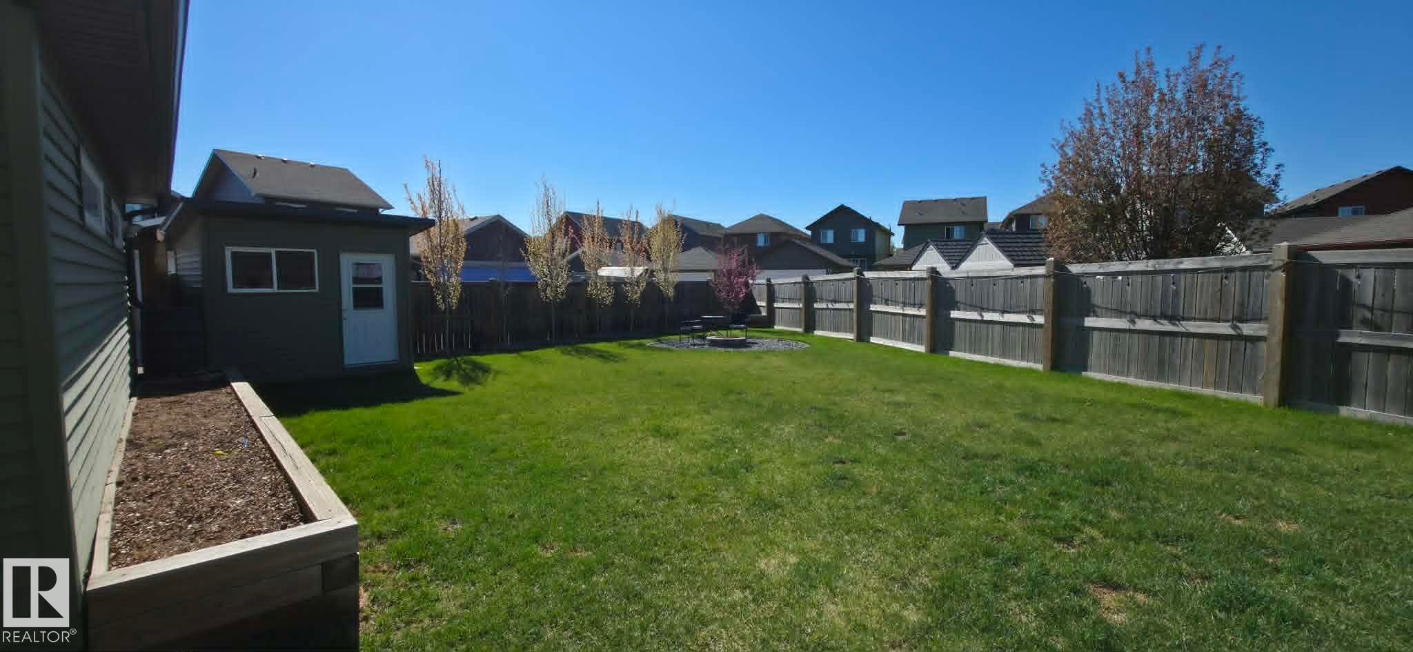 5422 Crabapple Loop, Edmonton, AB - Outdoor