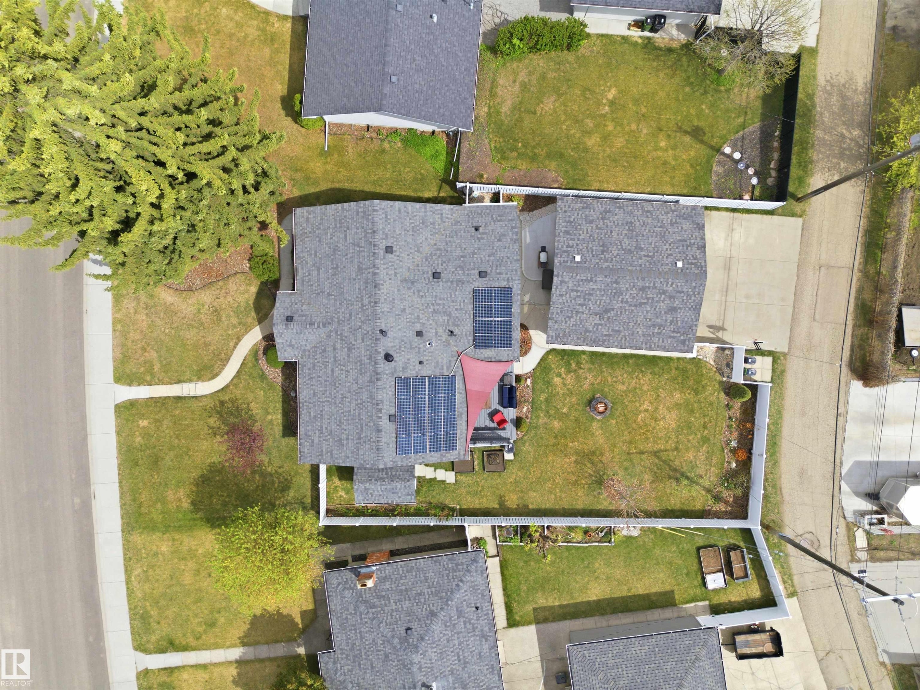 10663 59 Street, Edmonton, AB - Outdoor With View
