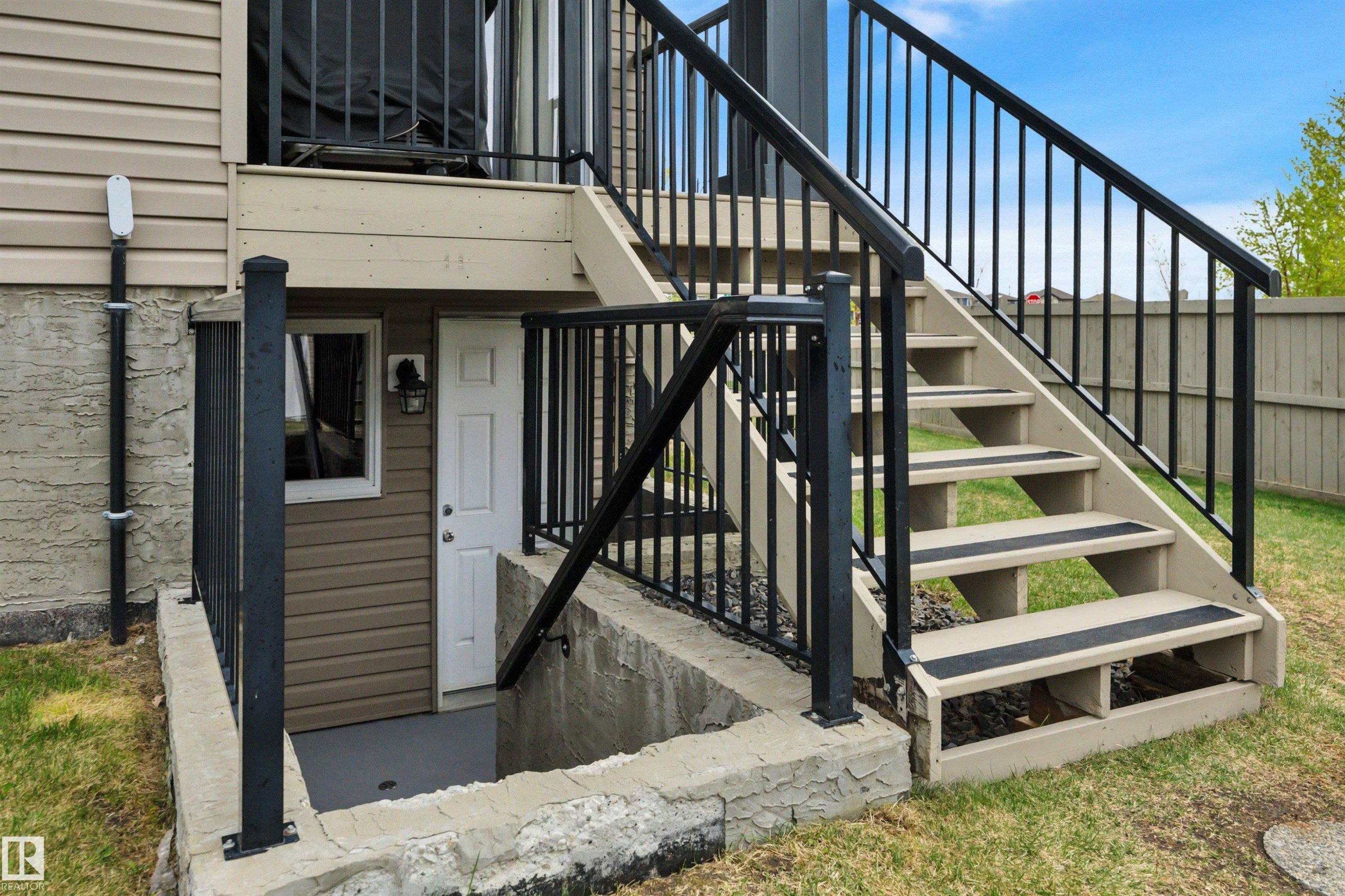 36 Spruce Boulevard, Leduc, AB - With Exterior