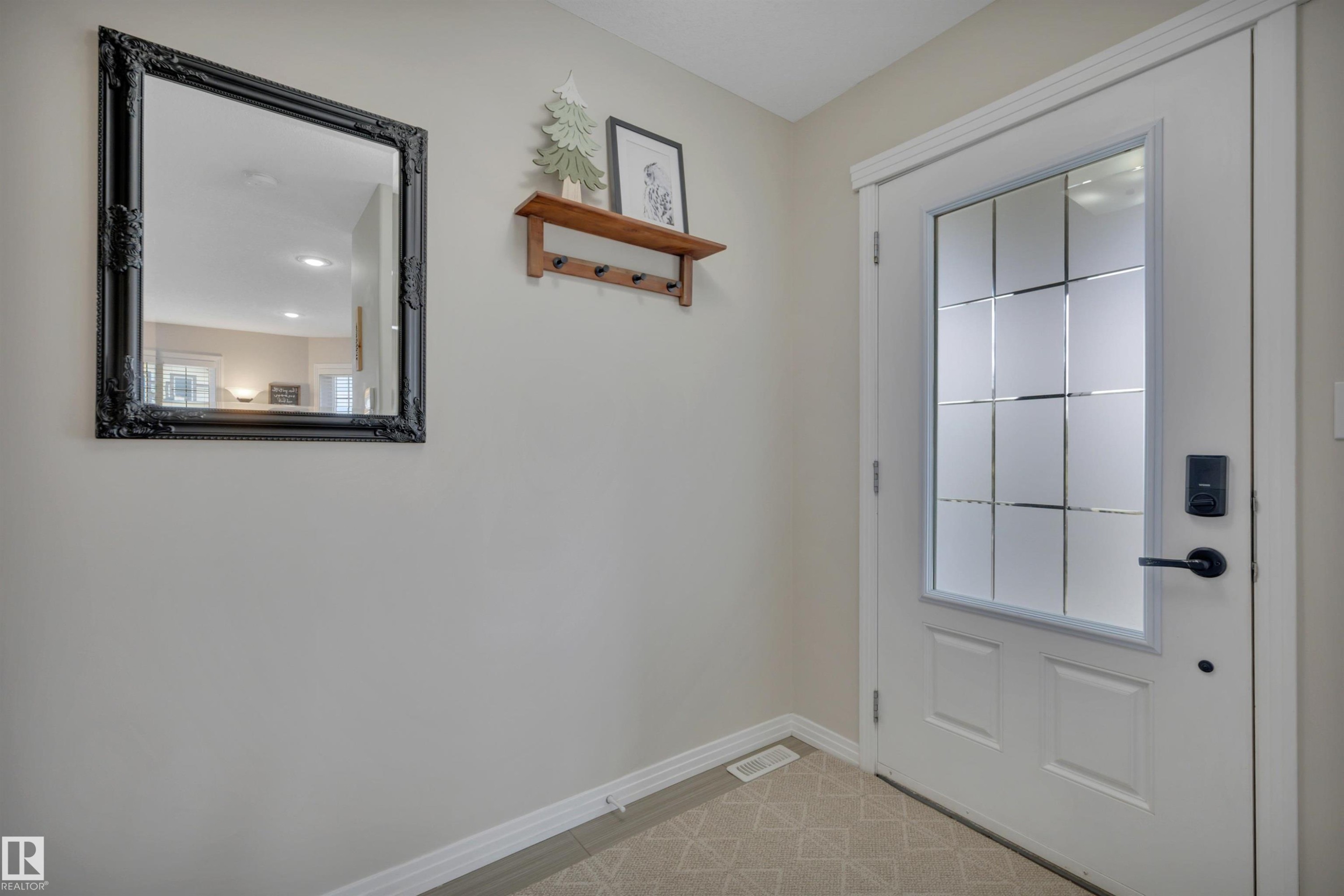 36 Spruce Boulevard, Leduc, AB - Indoor Photo Showing Other Room