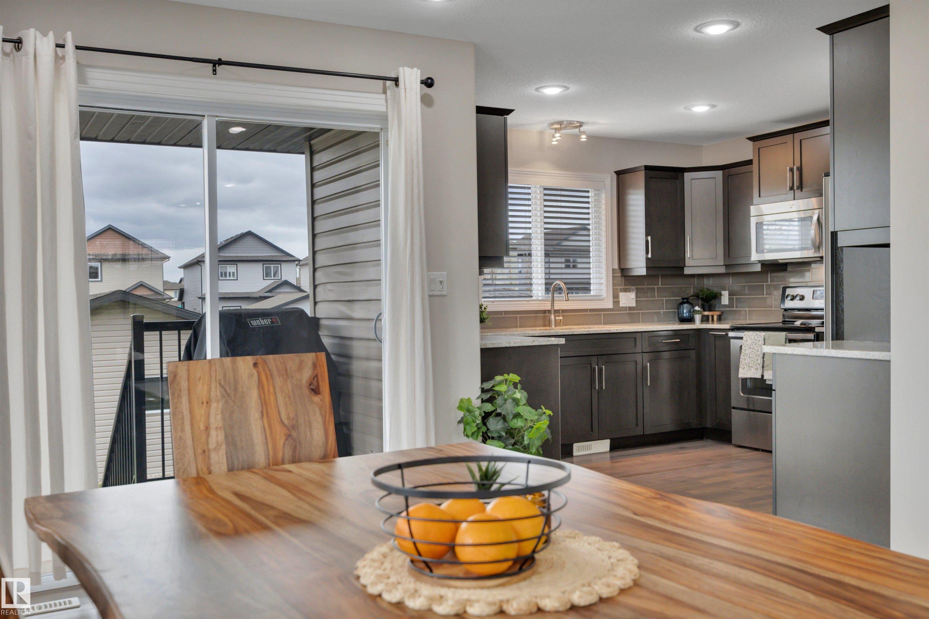 36 Spruce Boulevard, Leduc, AB - Indoor