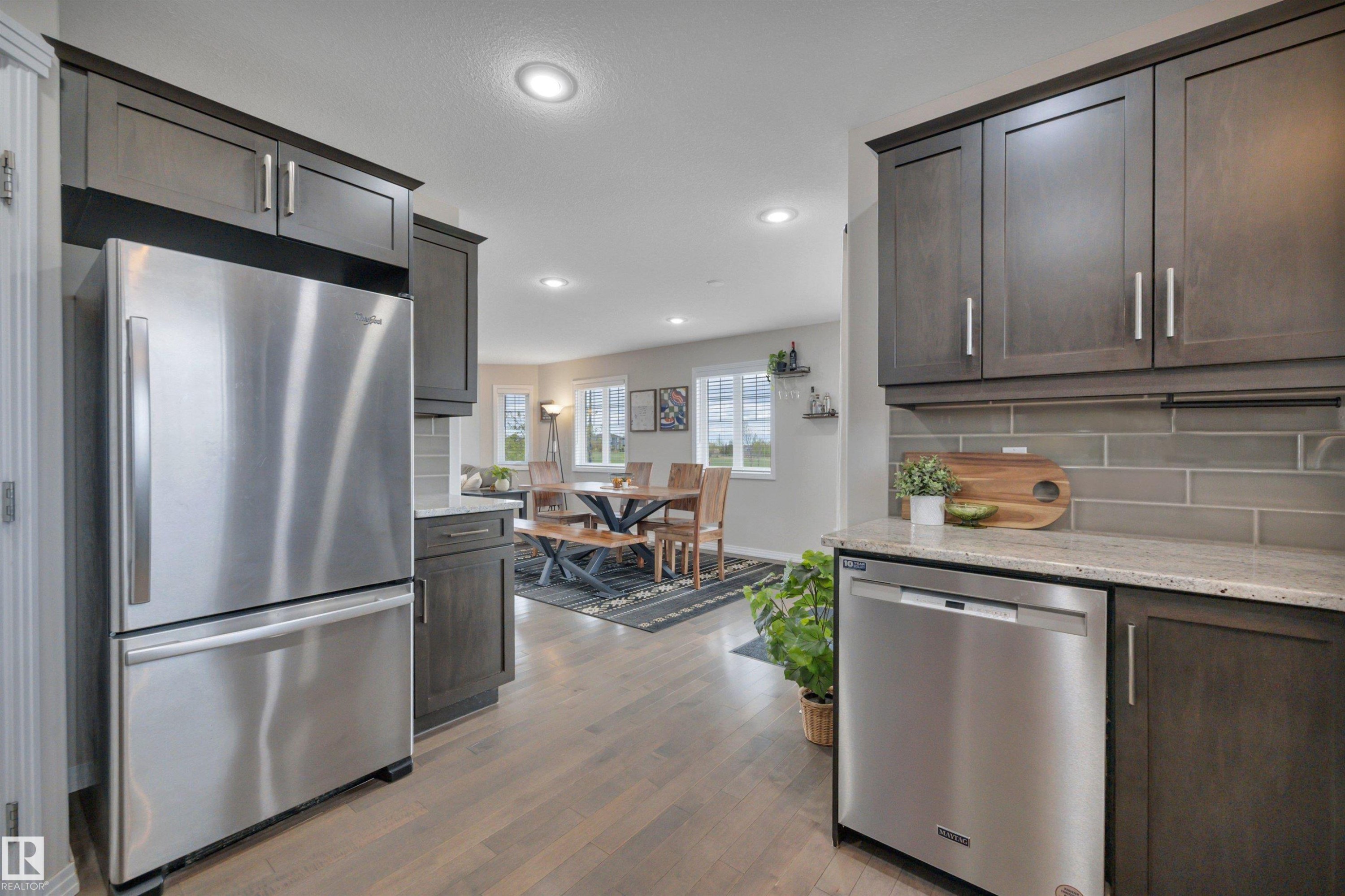 36 Spruce Boulevard, Leduc, AB - Indoor Photo Showing Kitchen With Stainless Steel Kitchen