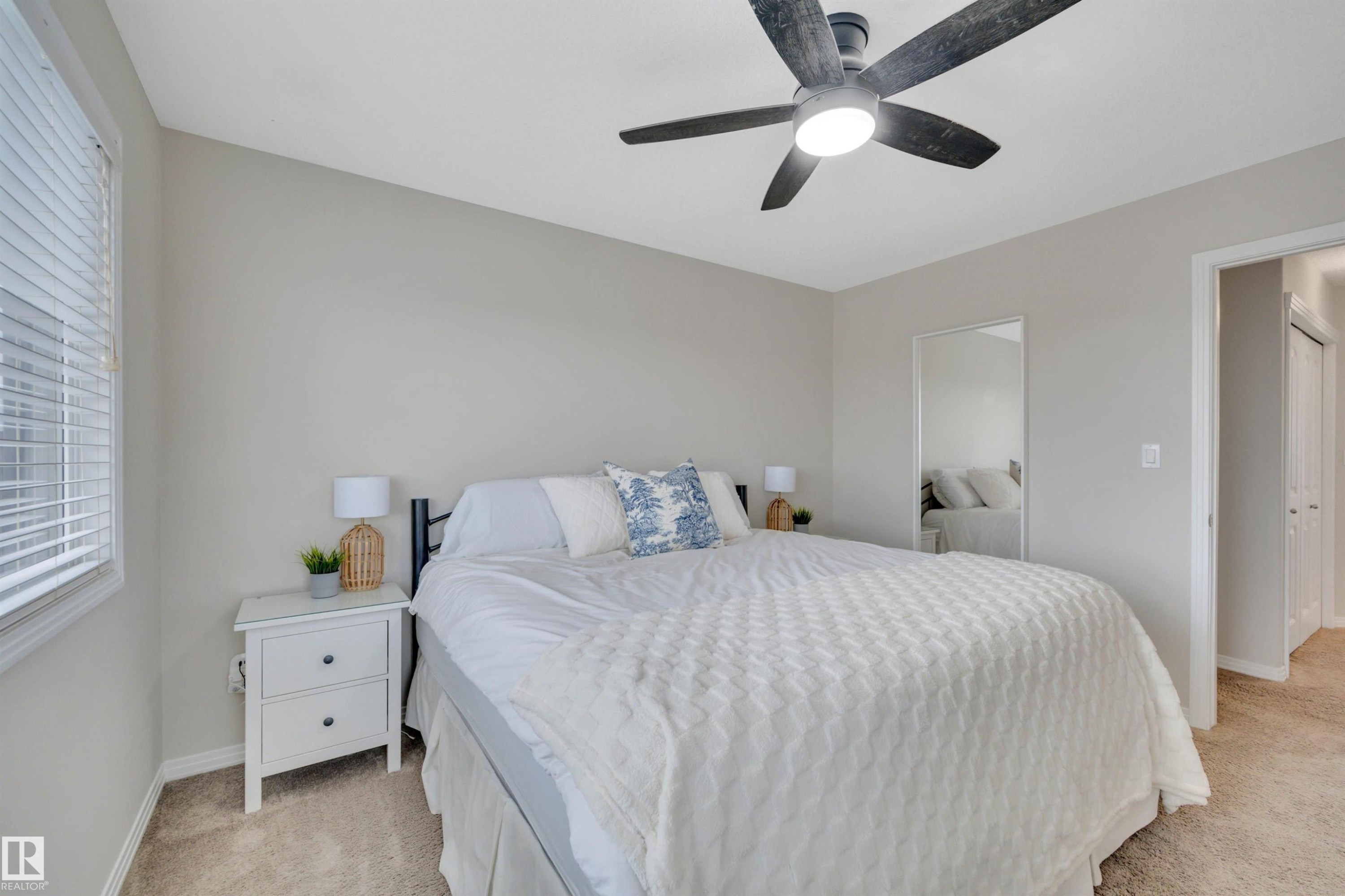 36 Spruce Boulevard, Leduc, AB - Indoor Photo Showing Bedroom