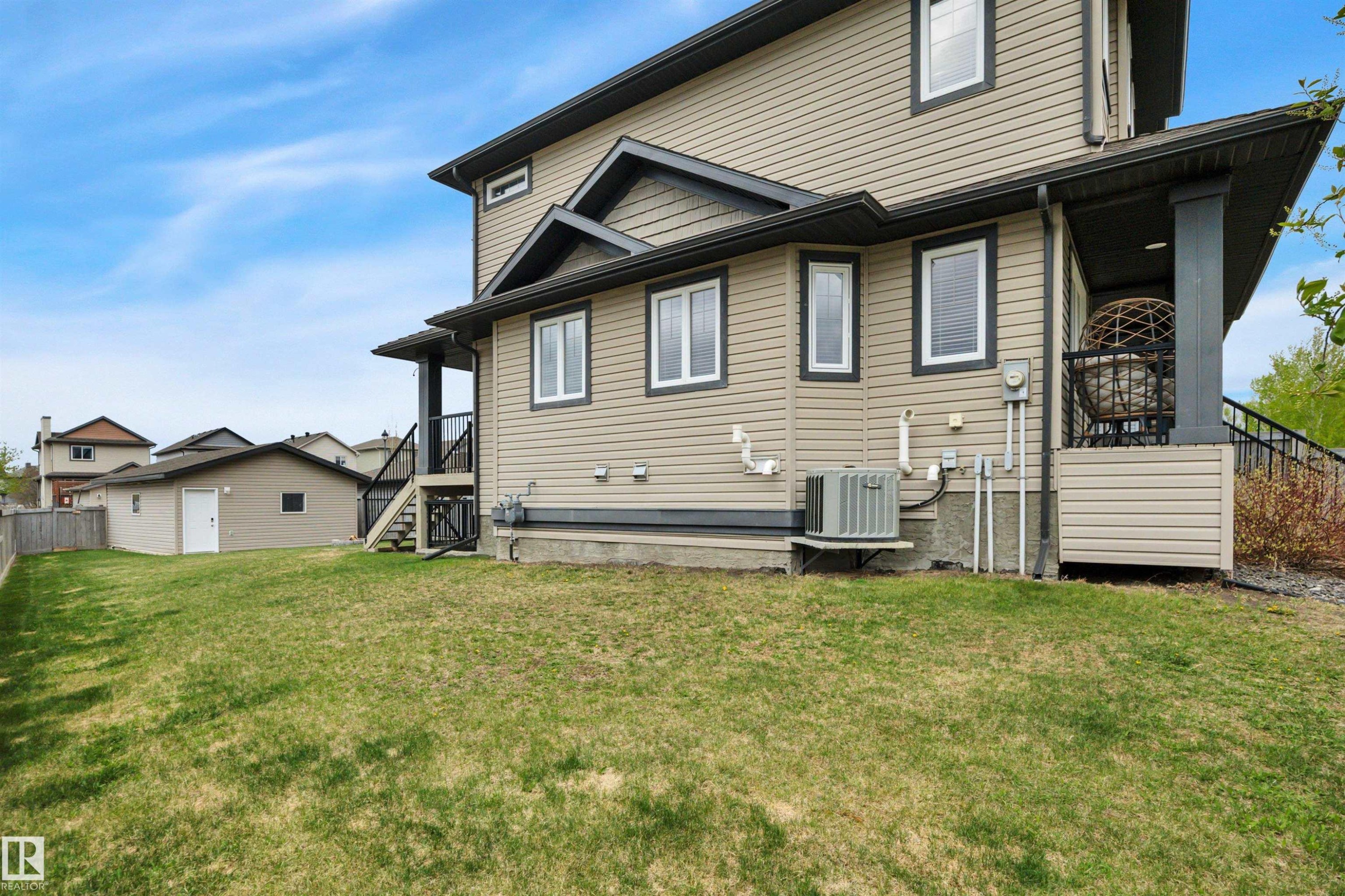 36 Spruce Boulevard, Leduc, AB - Outdoor