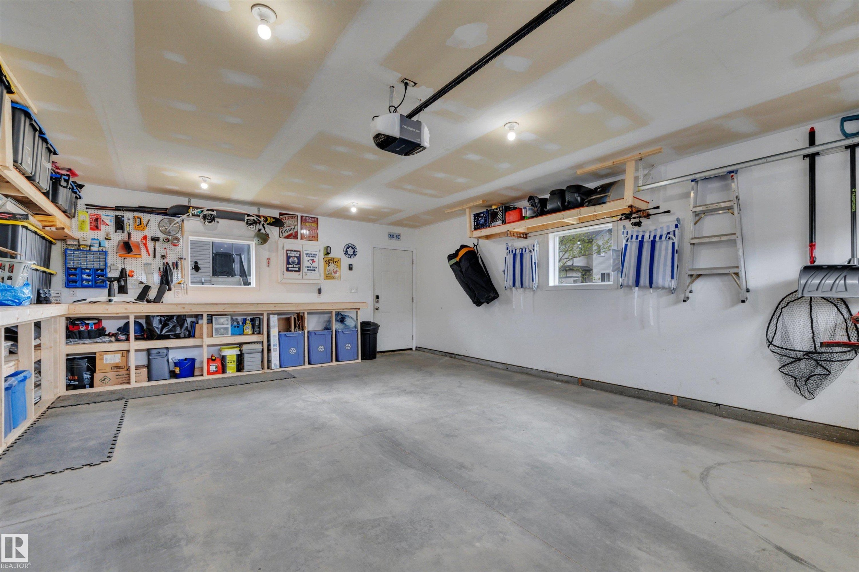 36 Spruce Boulevard, Leduc, AB - Indoor Photo Showing Other Room
