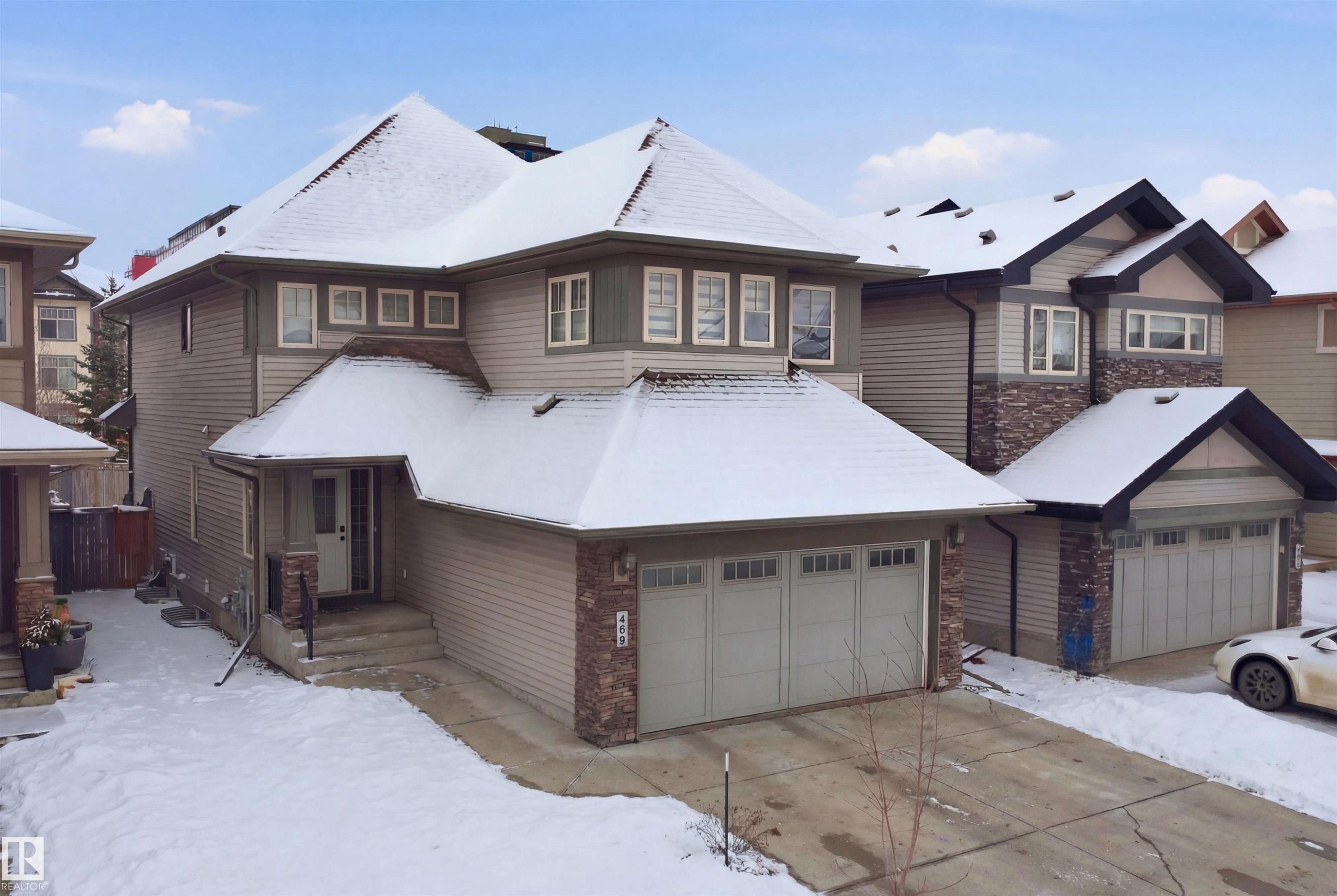 469 Ainslie Crescent Sw, Edmonton, AB - Outdoor