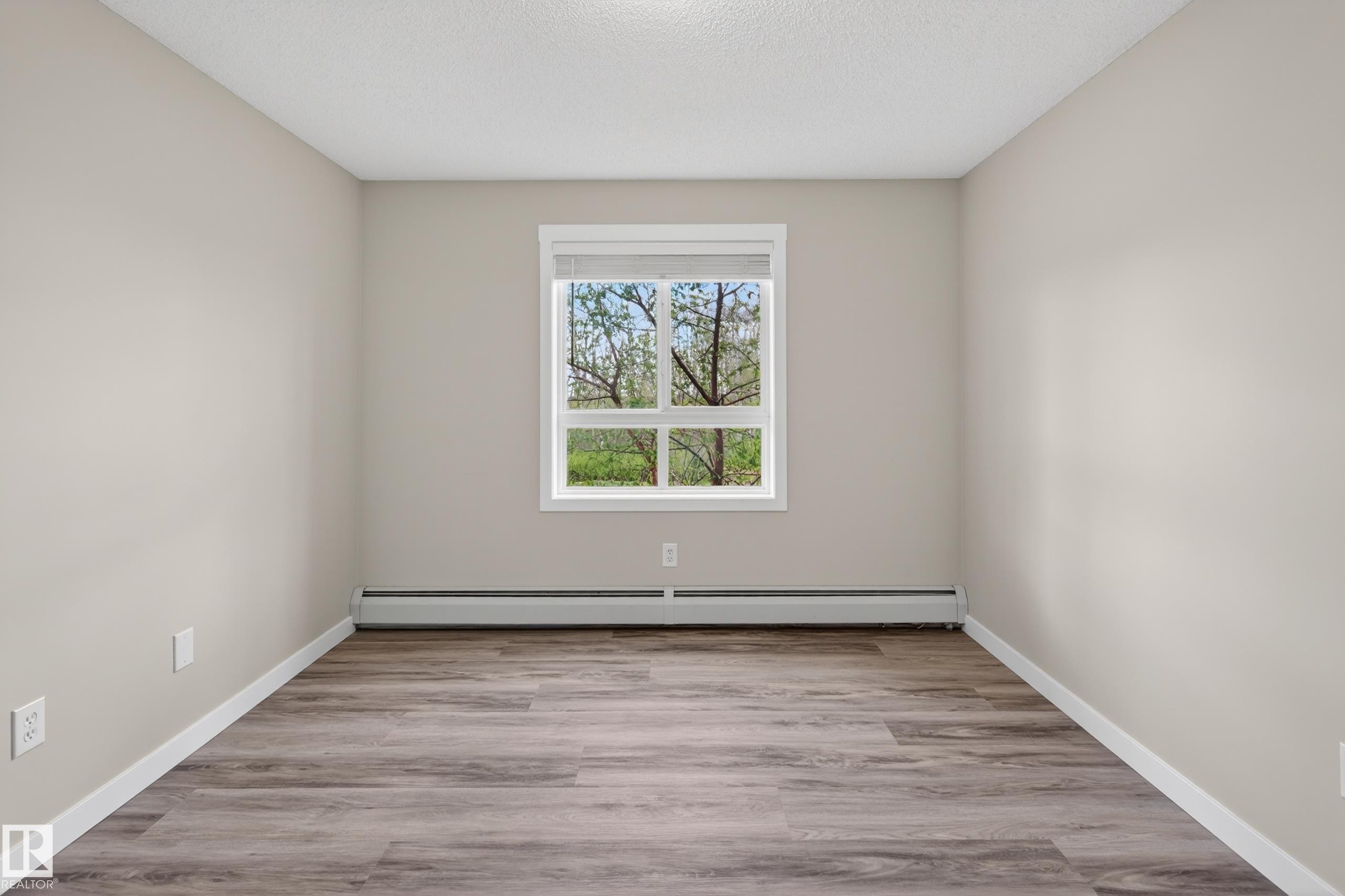 212 5340 199 Street, Edmonton, AB - Indoor Photo Showing Other Room