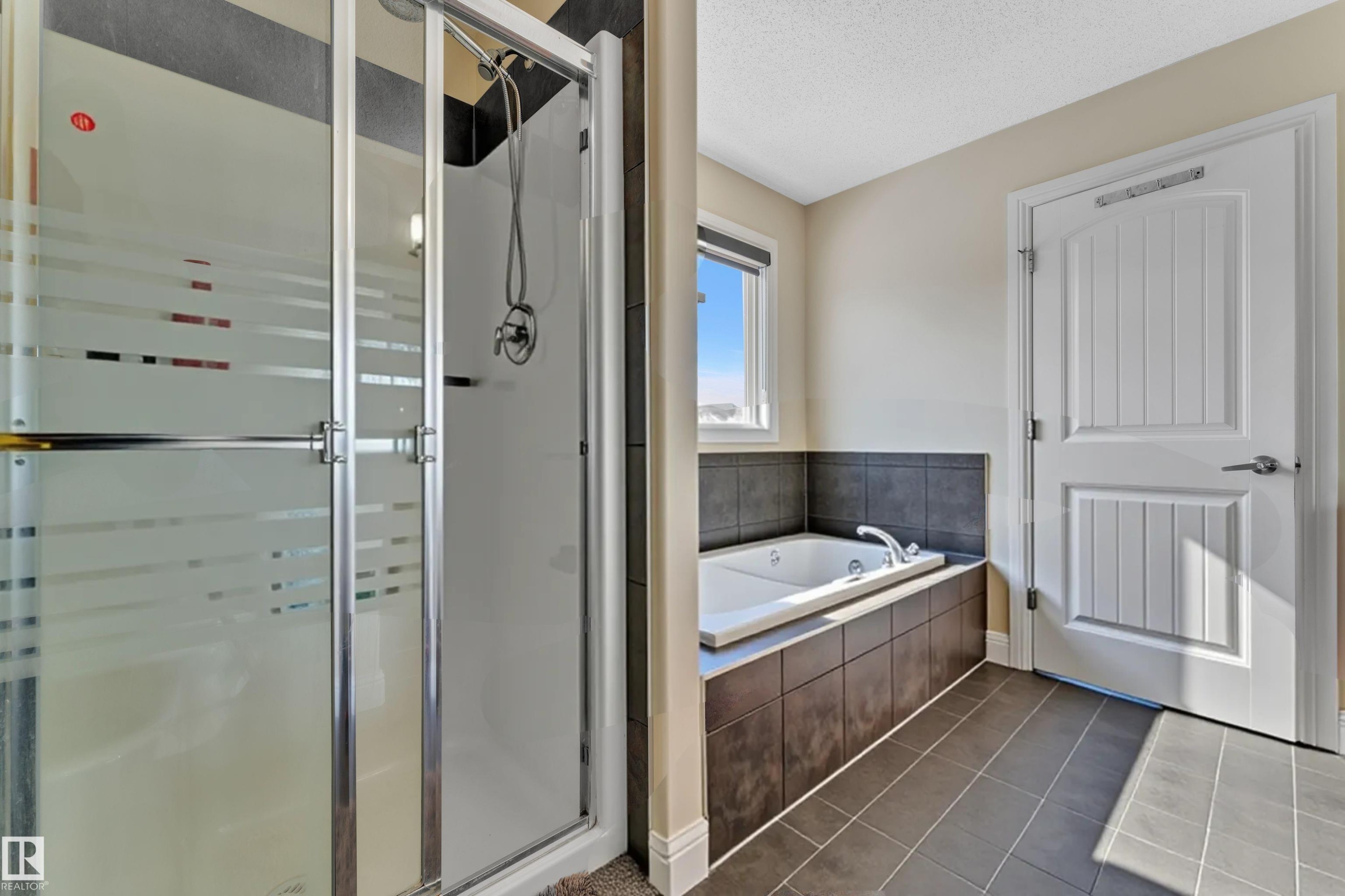 6159 12 Avenue, Edmonton, AB