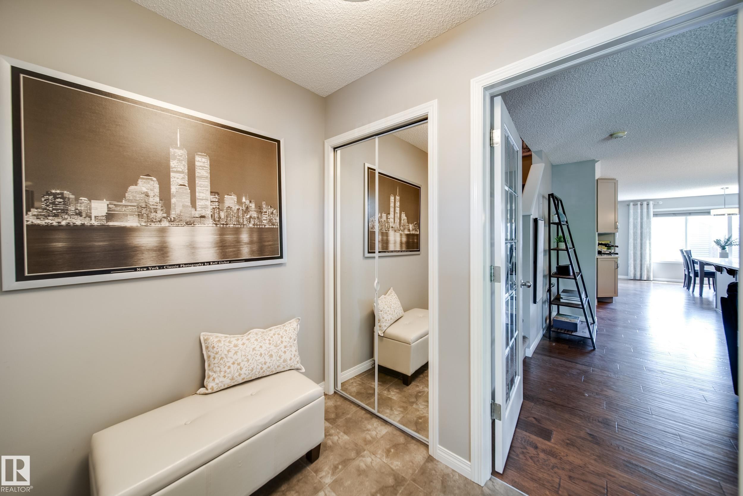 3365 Orchards Link, Edmonton, AB - Indoor Photo Showing Other Room