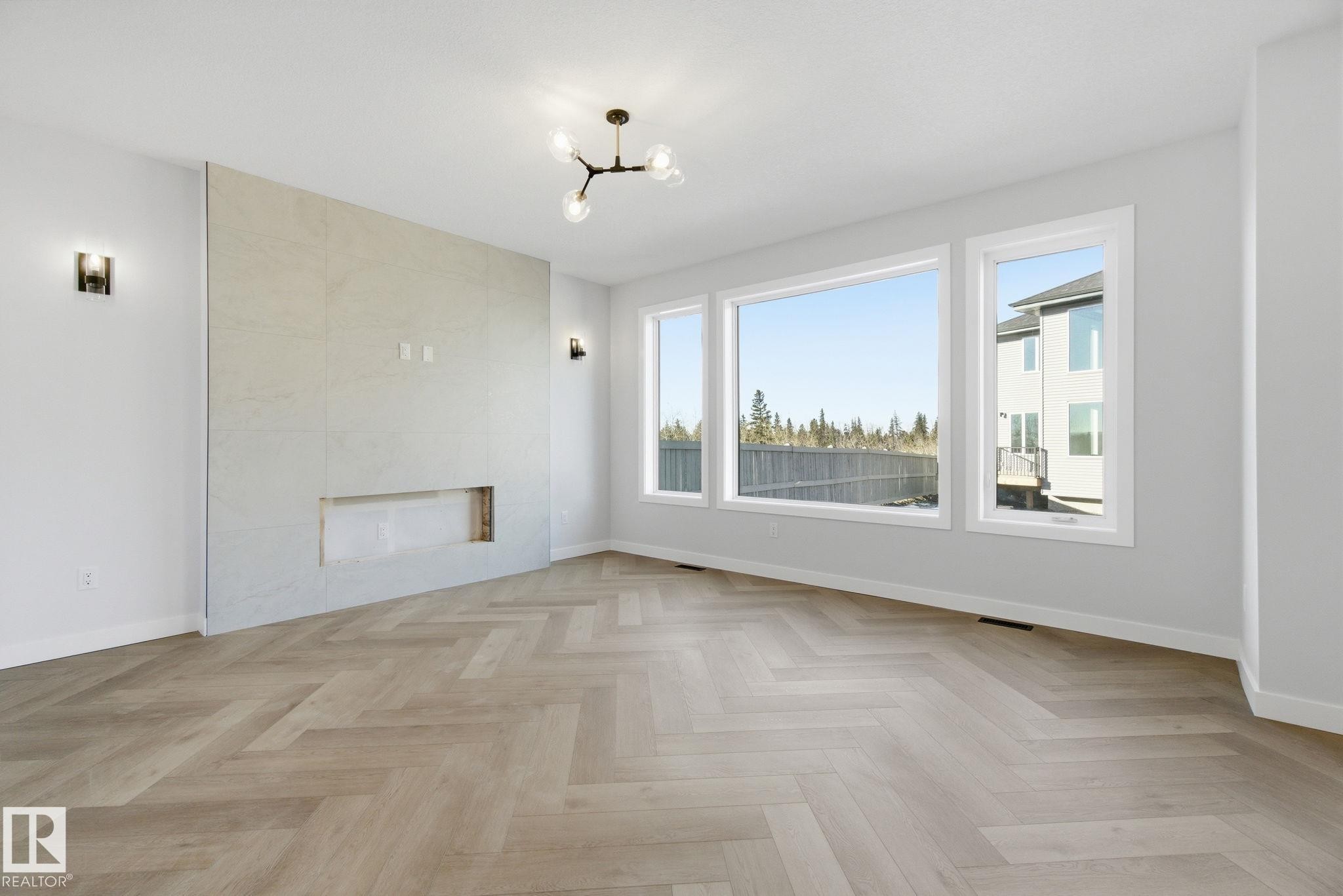17108 2 Street, Edmonton, AB - Indoor Photo Showing Other Room
