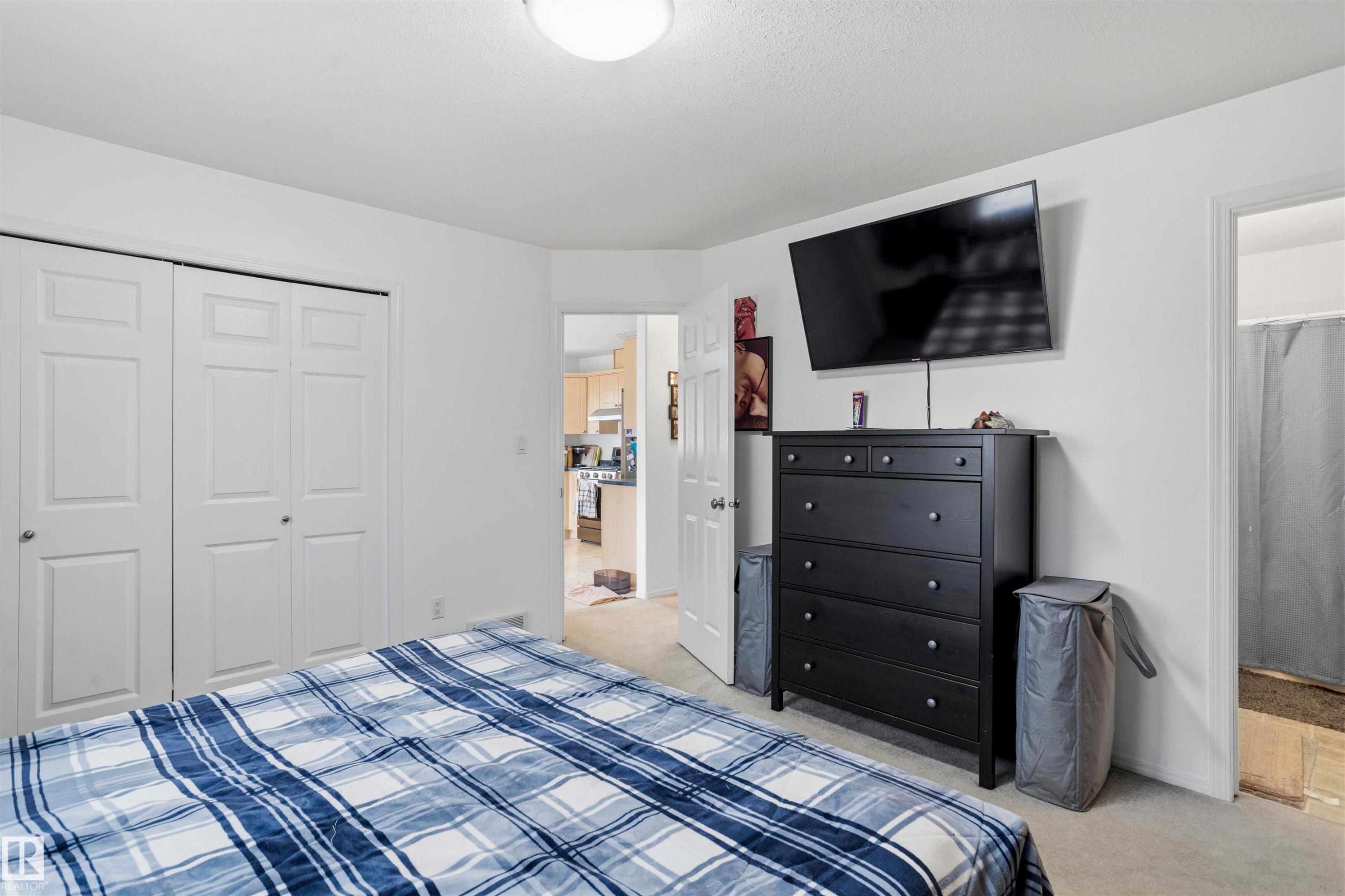 11 Egerland Place, Stony Plain, AB - Indoor Photo Showing Bedroom