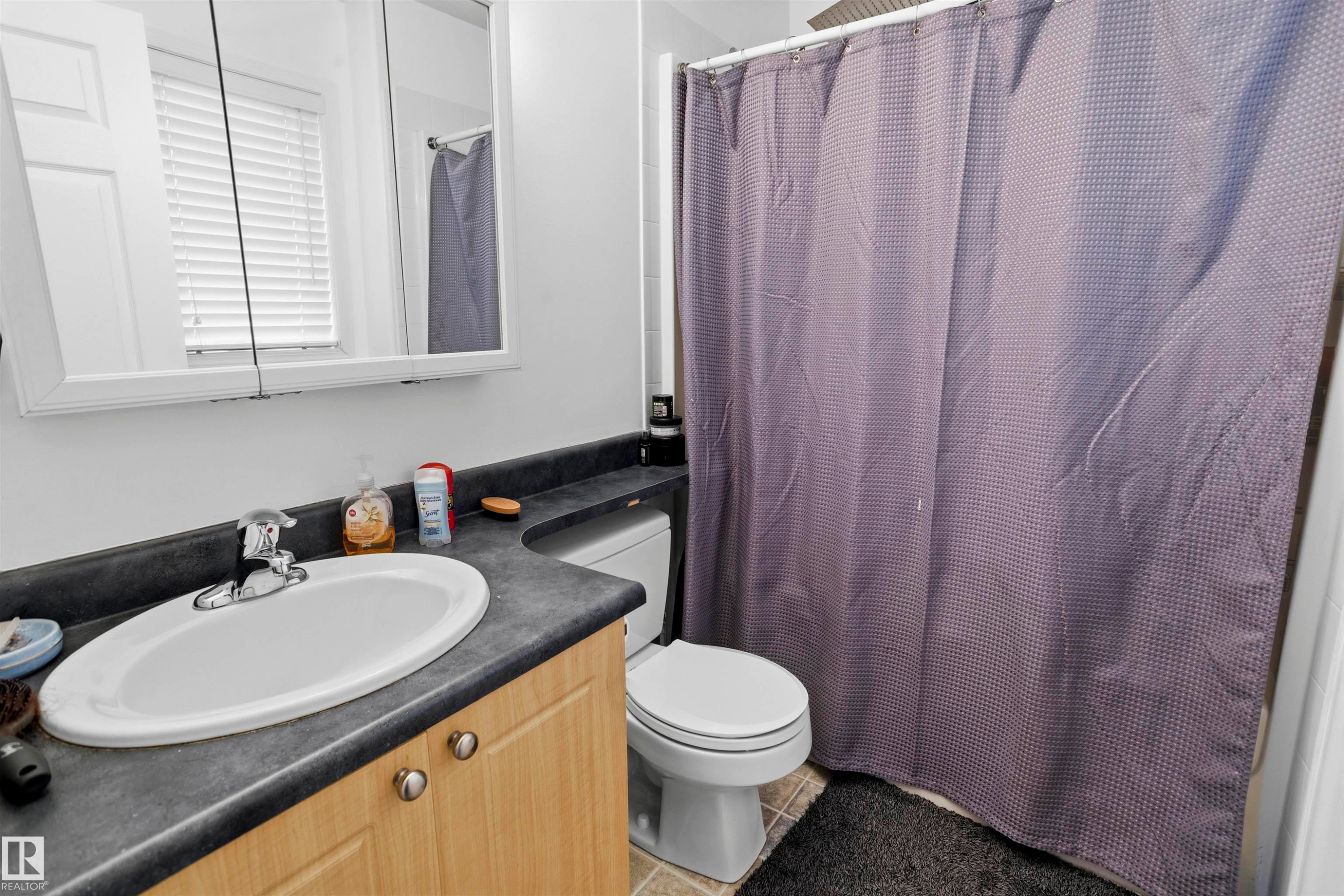 11 Egerland Place, Stony Plain, AB - Indoor Photo Showing Bathroom