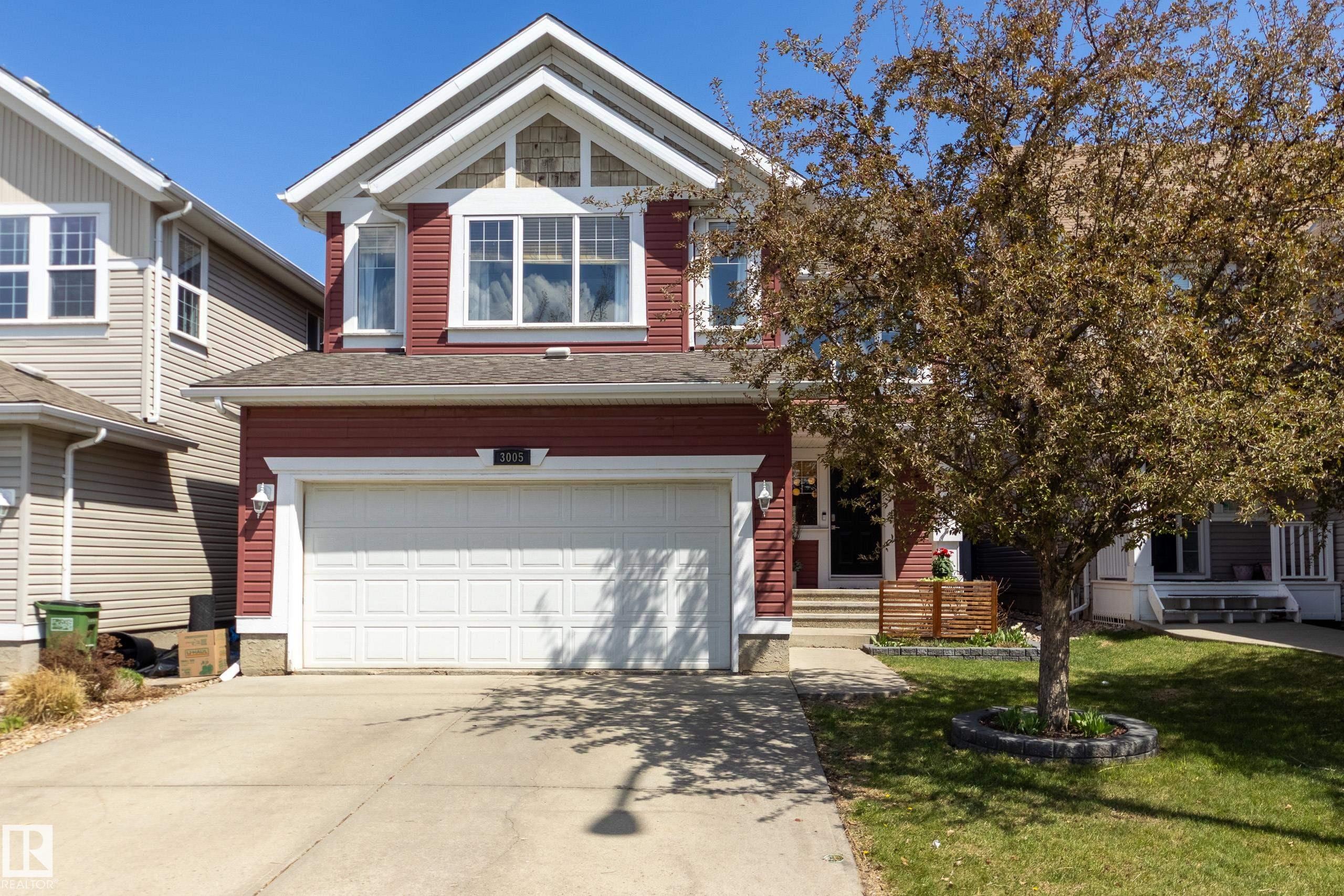 3005 Spence Wynd, Edmonton, AB - Outdoor With Facade