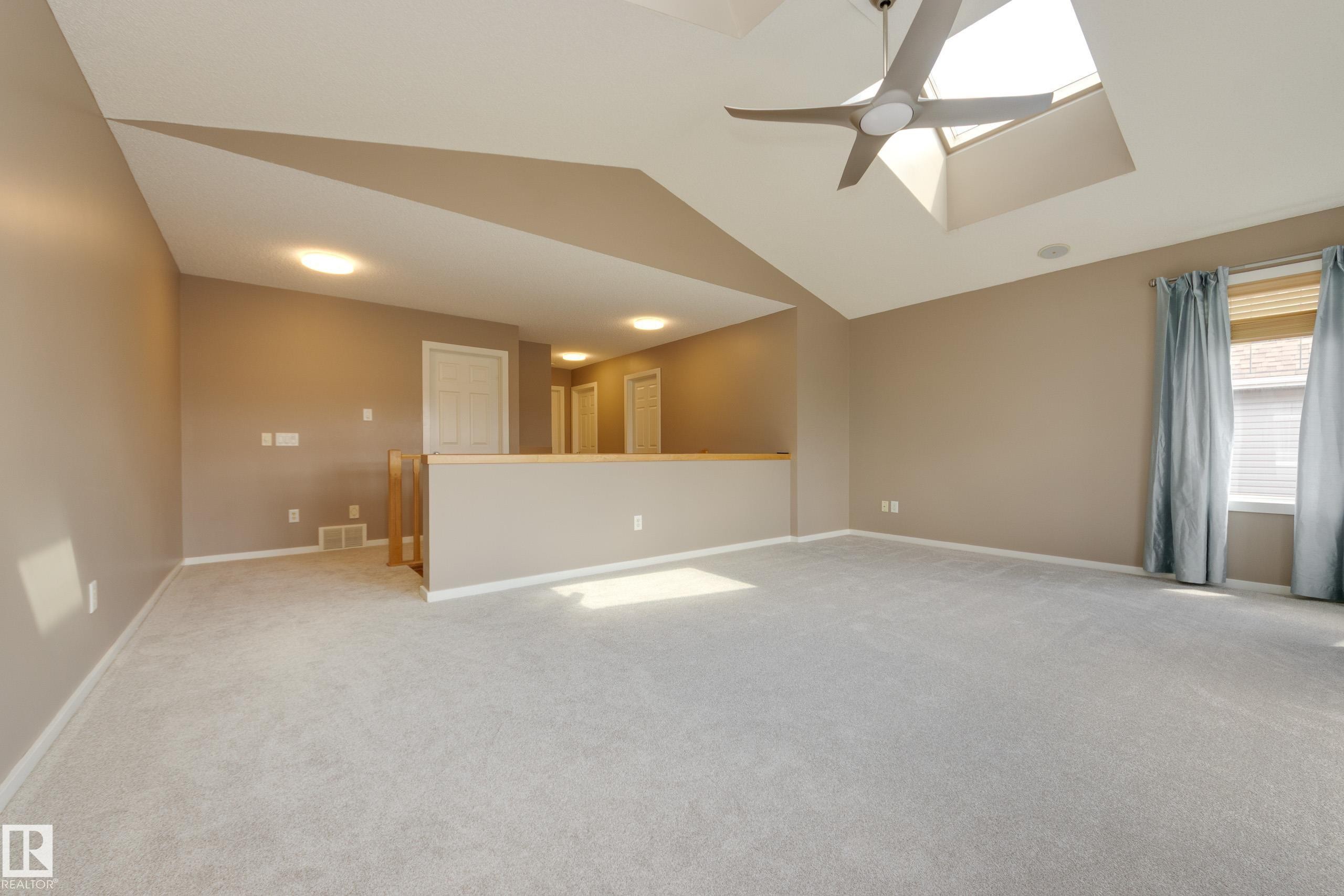 3005 Spence Wynd, Edmonton, AB - Indoor Photo Showing Other Room