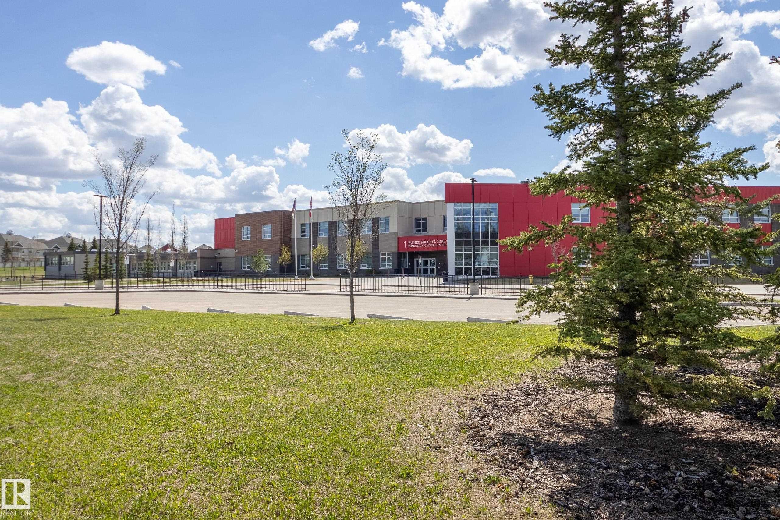 3005 Spence Wynd, Edmonton, AB - Outdoor With View