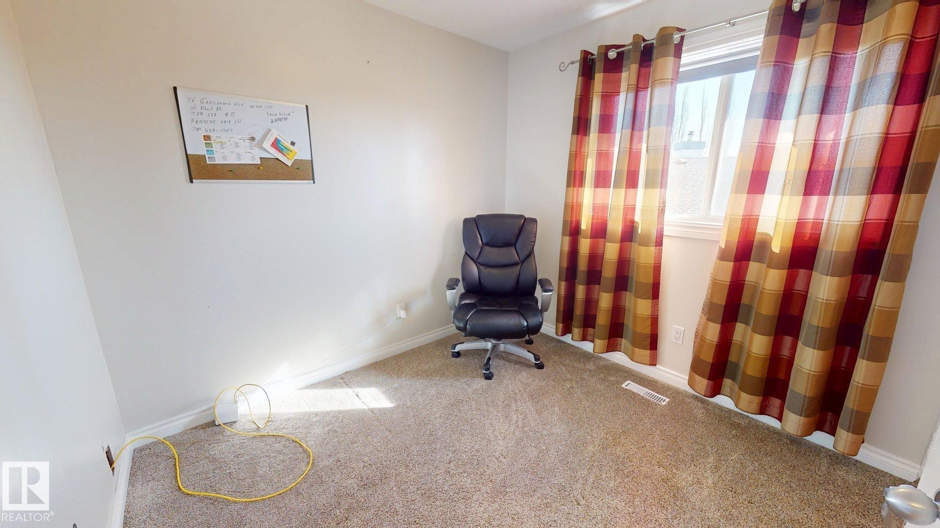 325 Cutts Court, Edmonton, AB - Indoor