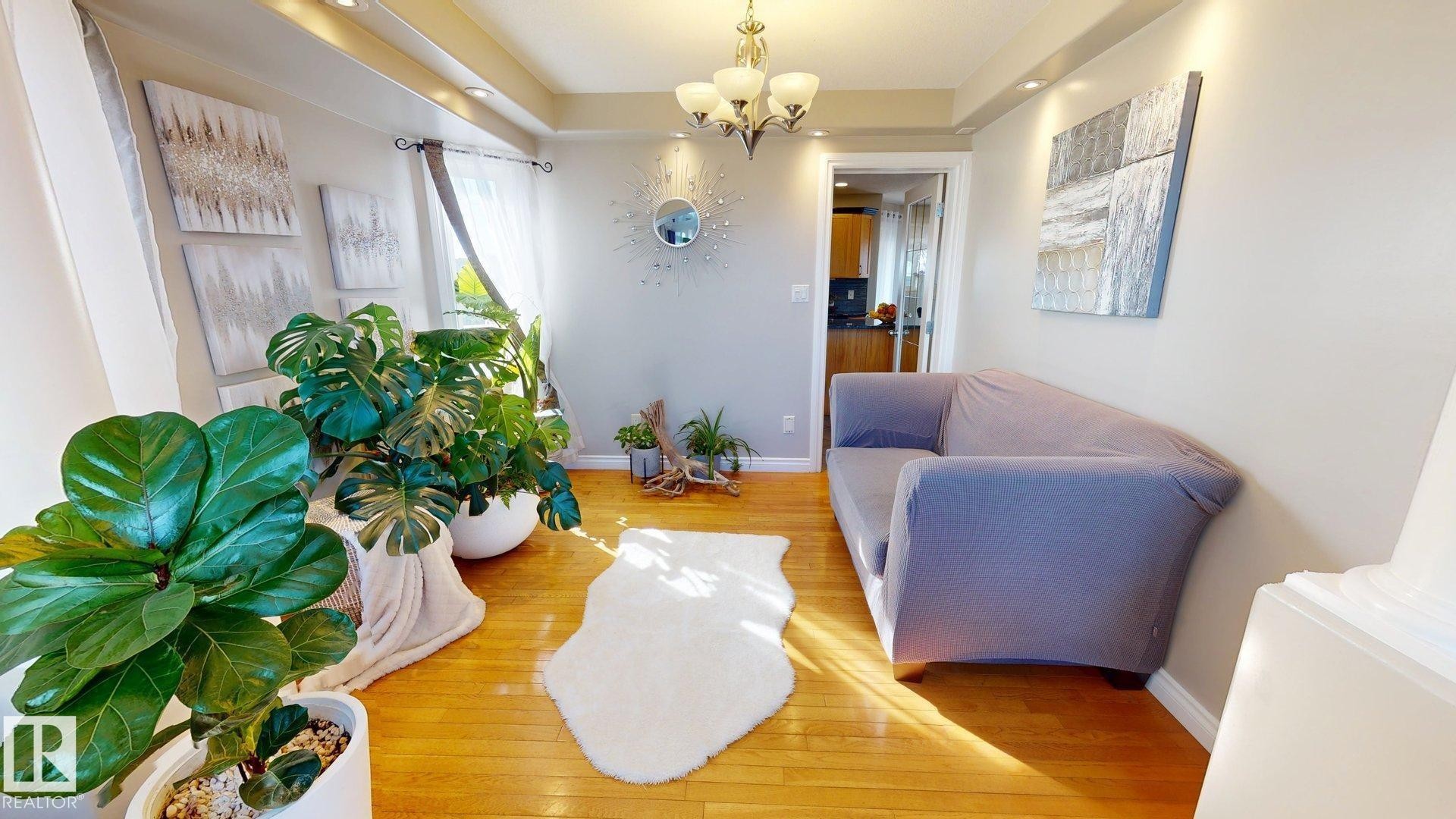 325 Cutts Court, Edmonton, AB - Indoor