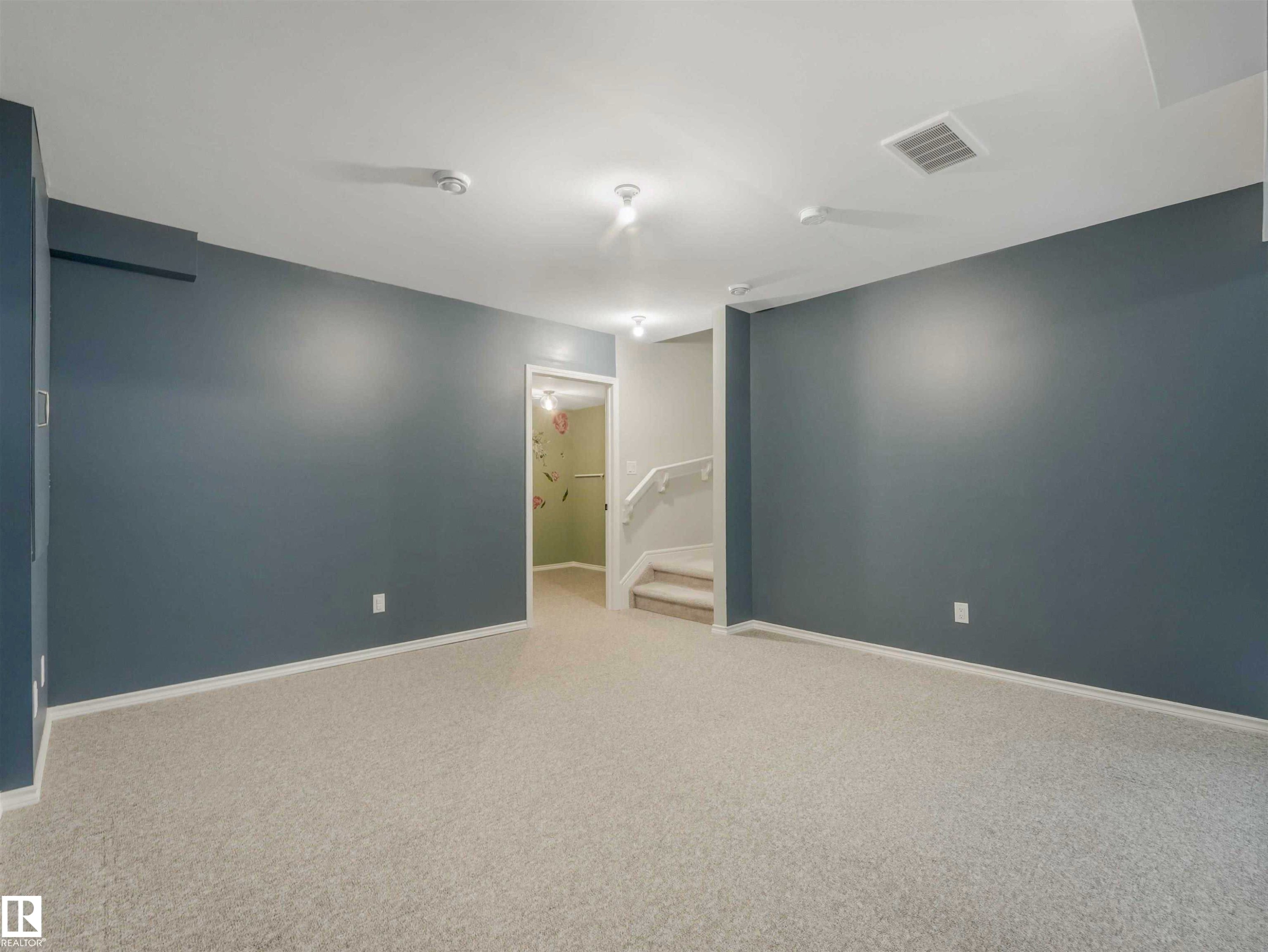 19310 26A Ave, Edmonton, AB - Indoor Photo Showing Other Room