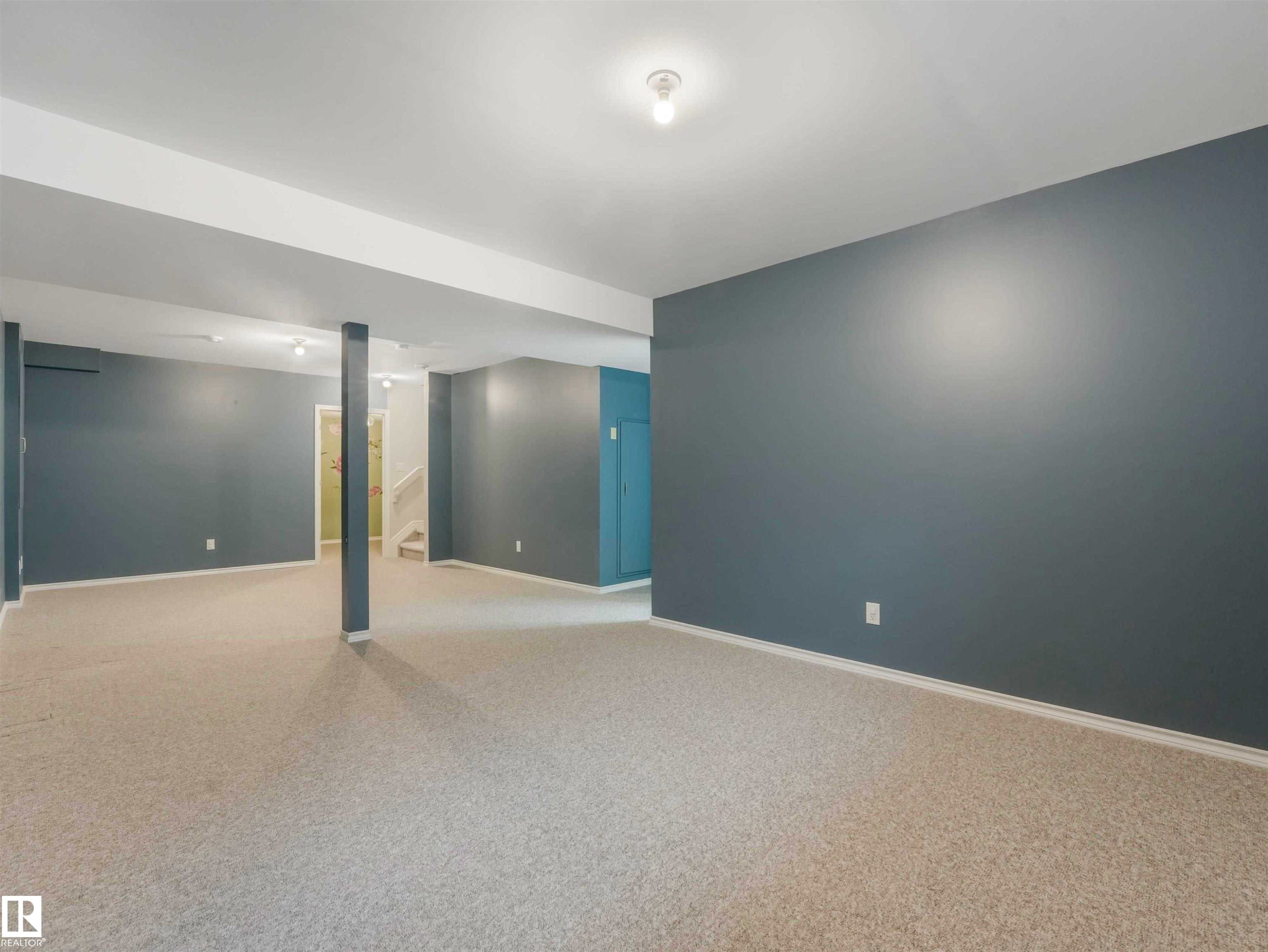 19310 26A Ave, Edmonton, AB - Indoor Photo Showing Other Room
