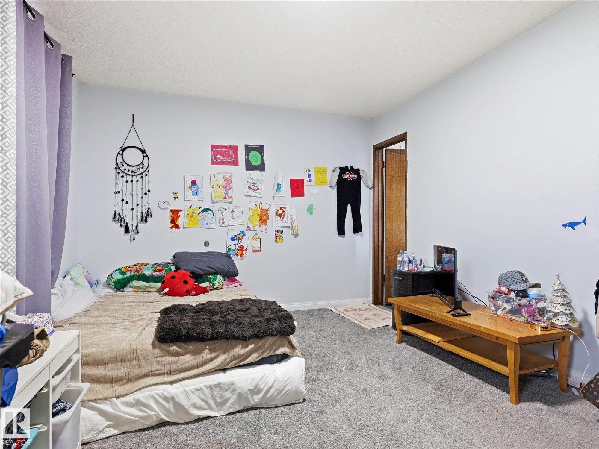 14320 117 Street, Edmonton, AB - Indoor Photo Showing Bedroom