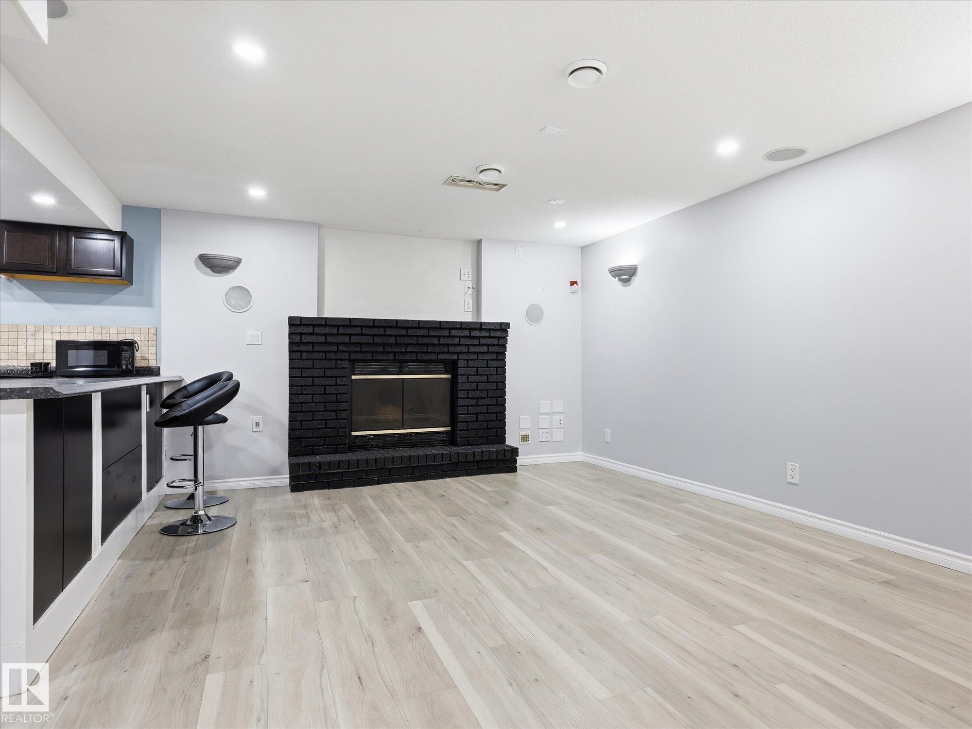 14320 117 Street, Edmonton, AB - Indoor Photo Showing Other Room With Fireplace