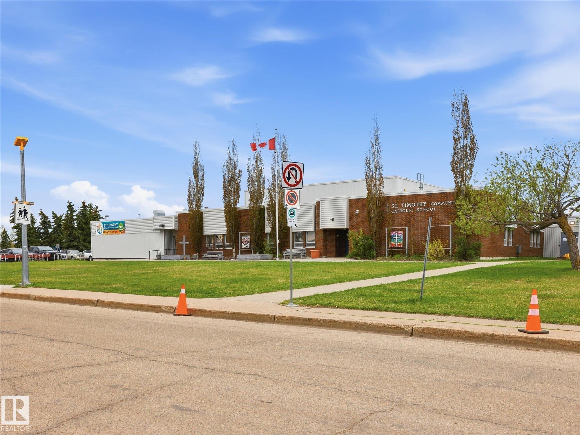 14320 117 Street, Edmonton, AB - Outdoor