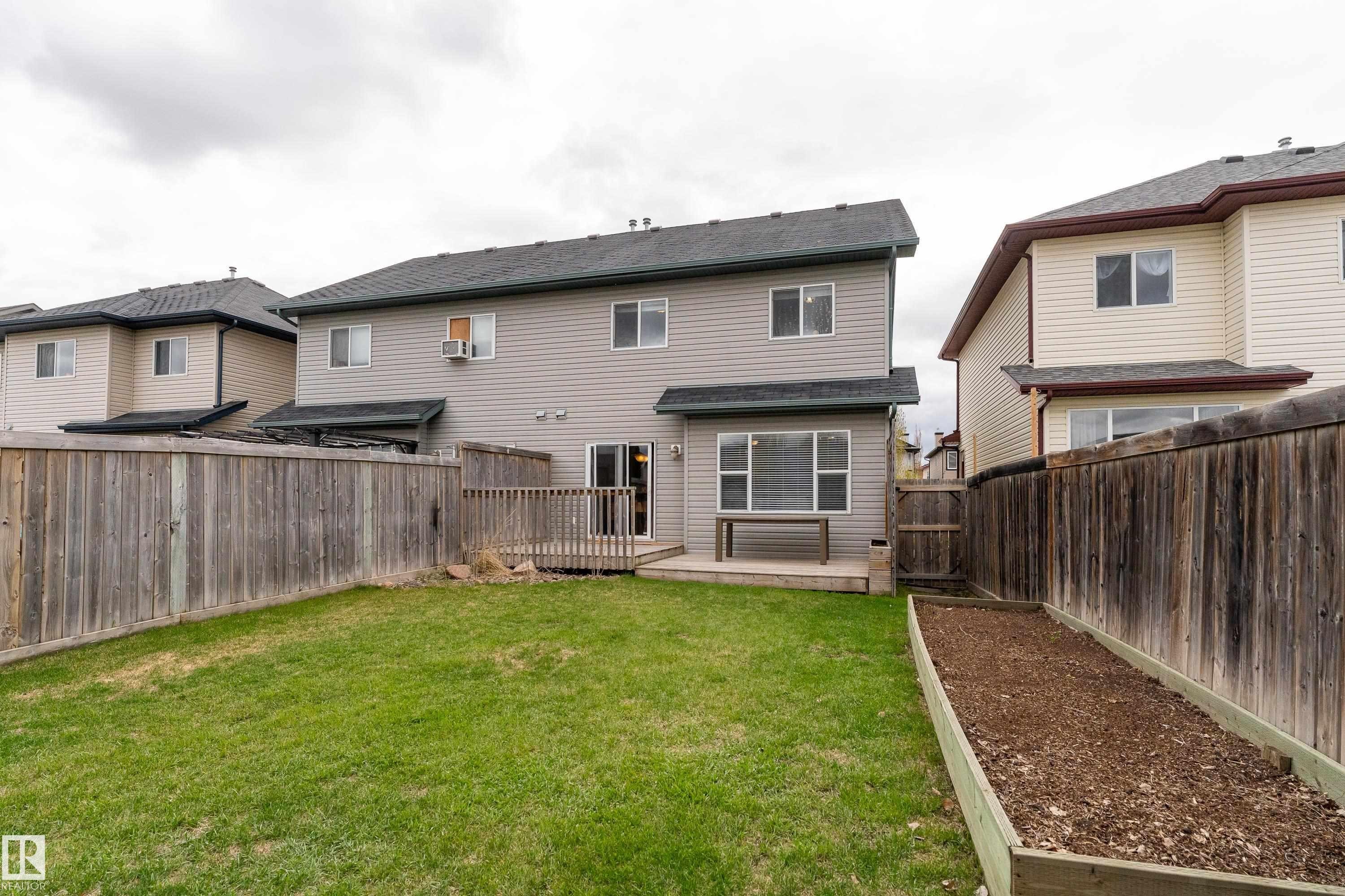 105 Galloway Wynd, Fort Saskatchewan, AB - Outdoor With Exterior