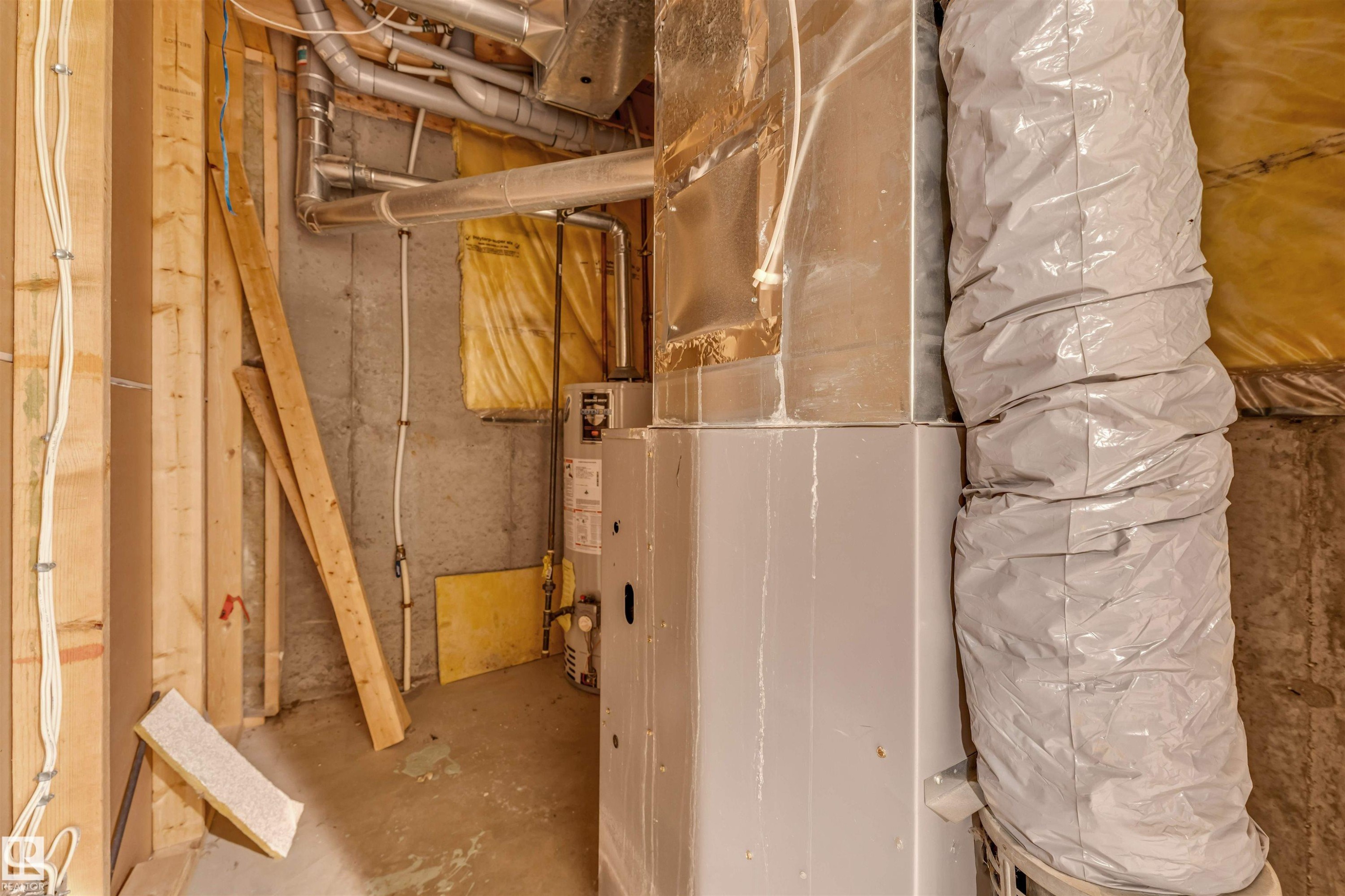 Image quality insufficient for description - 135 150 Edwards Drive, Edmonton, AB - Indoor Photo Showing Basement