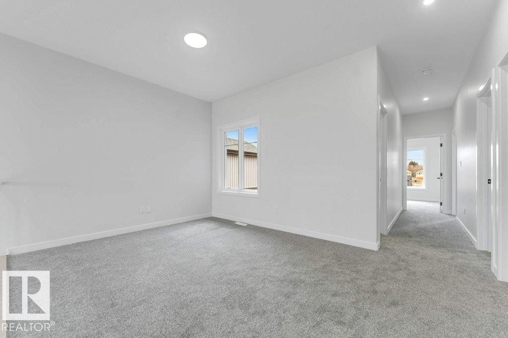 1847 Crossbill Loop Nw, Edmonton, AB - Indoor Photo Showing Other Room