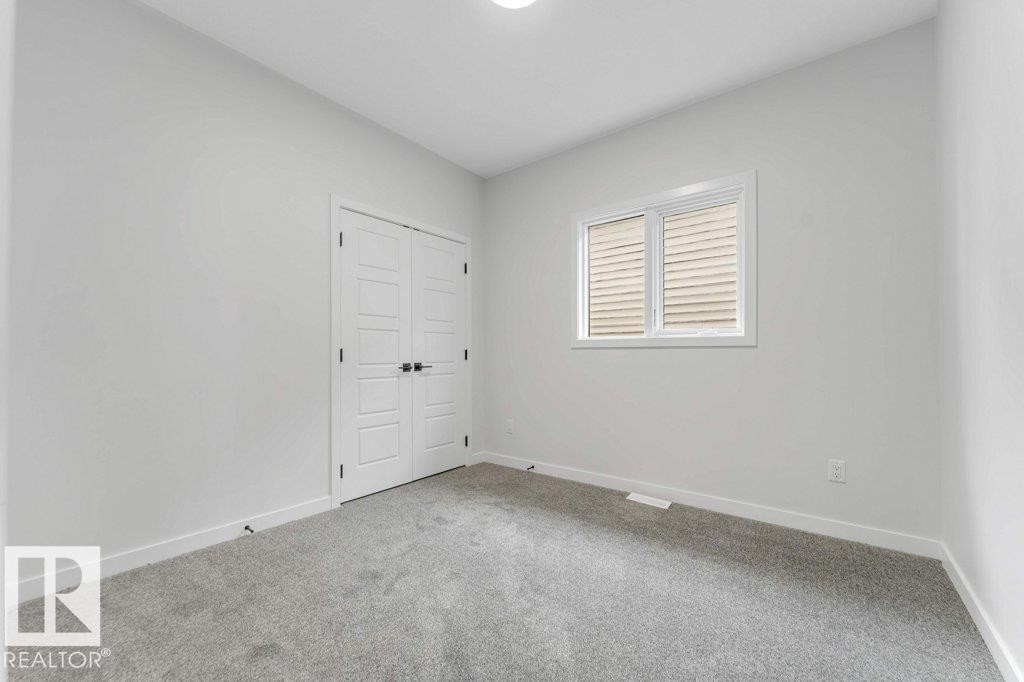 1847 Crossbill Loop Nw, Edmonton, AB - Indoor Photo Showing Other Room