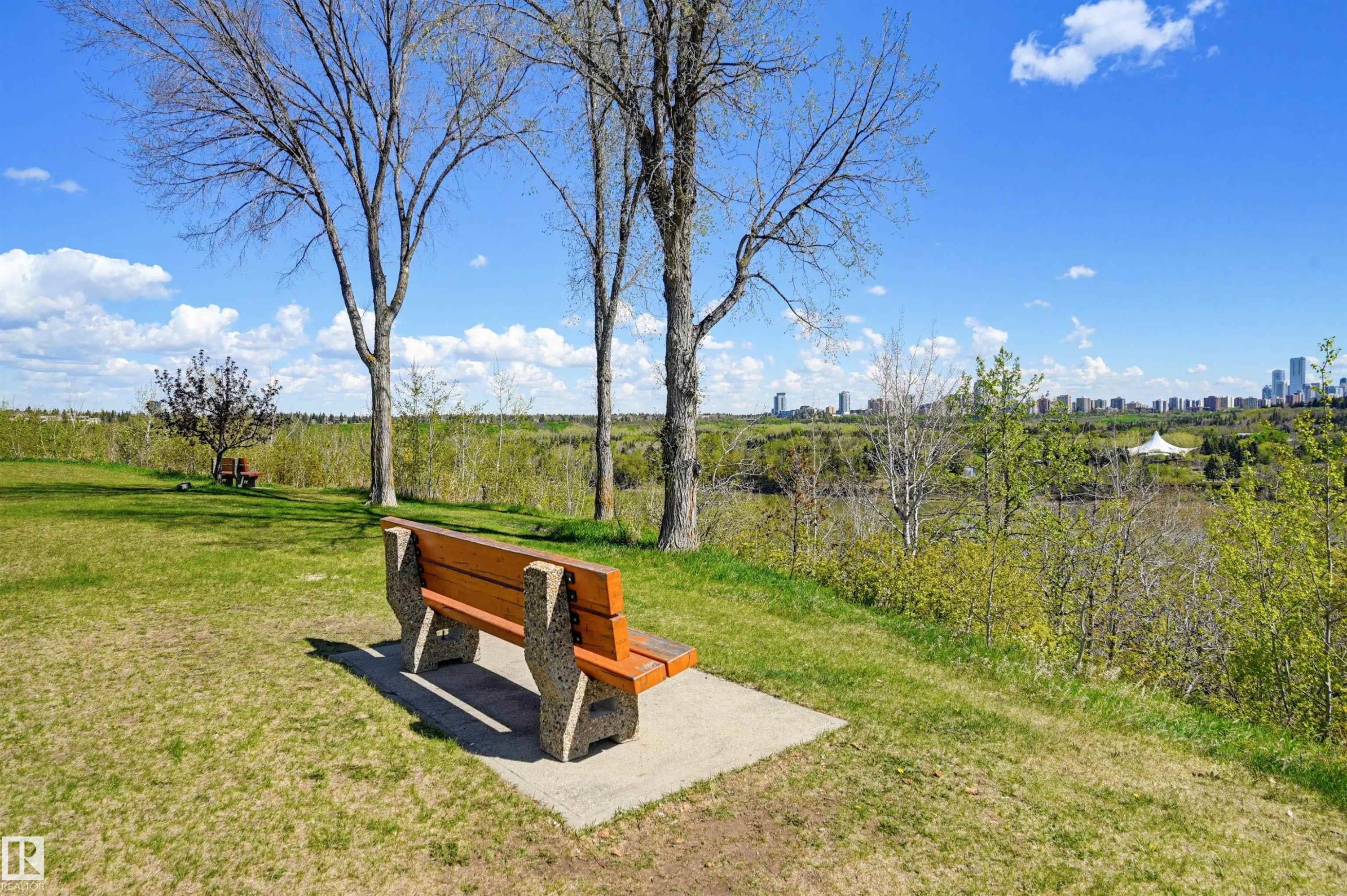 2 Valleyview Crescent Nw, Edmonton, AB
