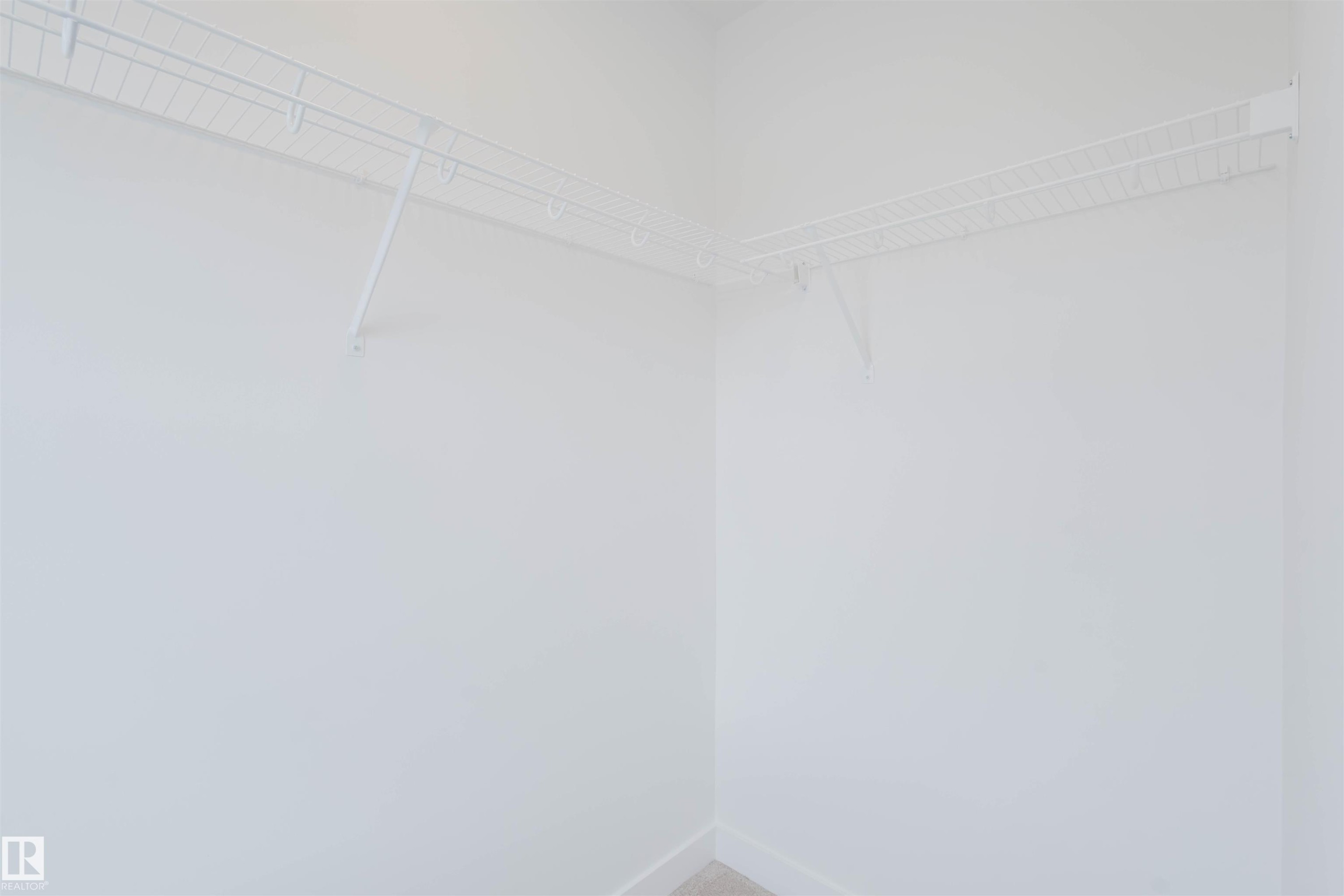 8243 Kiriak Loop Sw, Edmonton, AB - Indoor