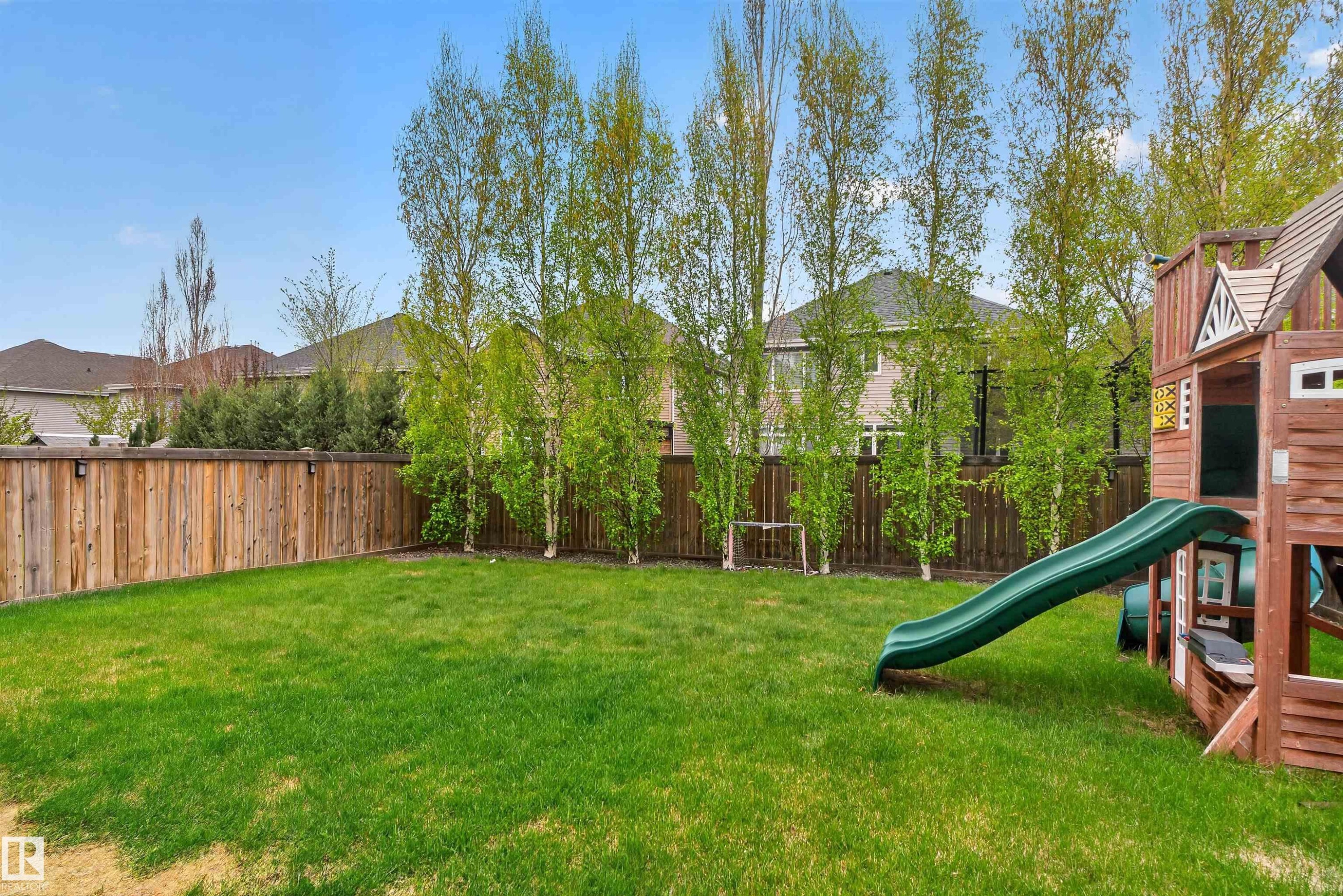 9012 24 Avenue, Edmonton, AB