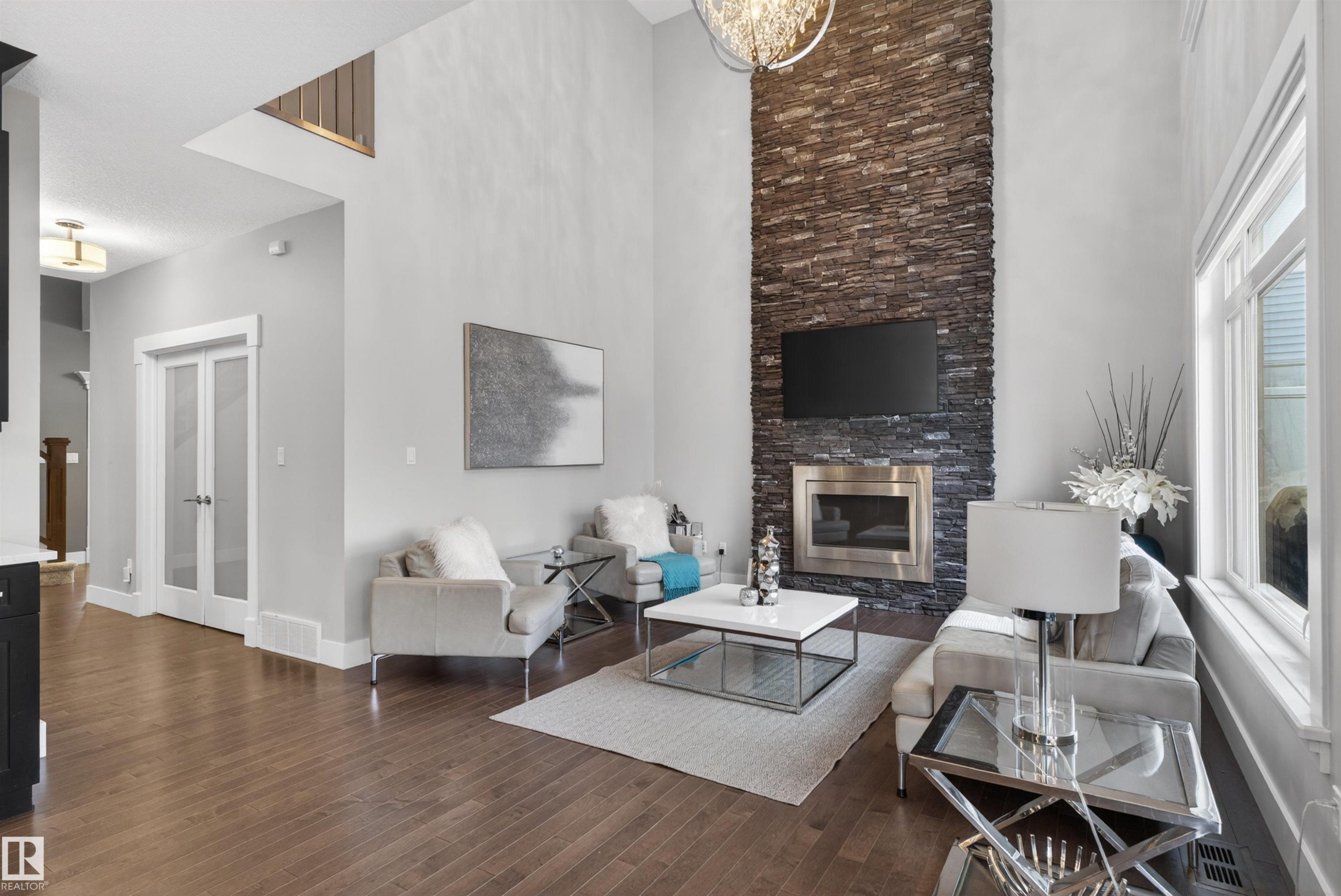 9012 24 Avenue, Edmonton, AB