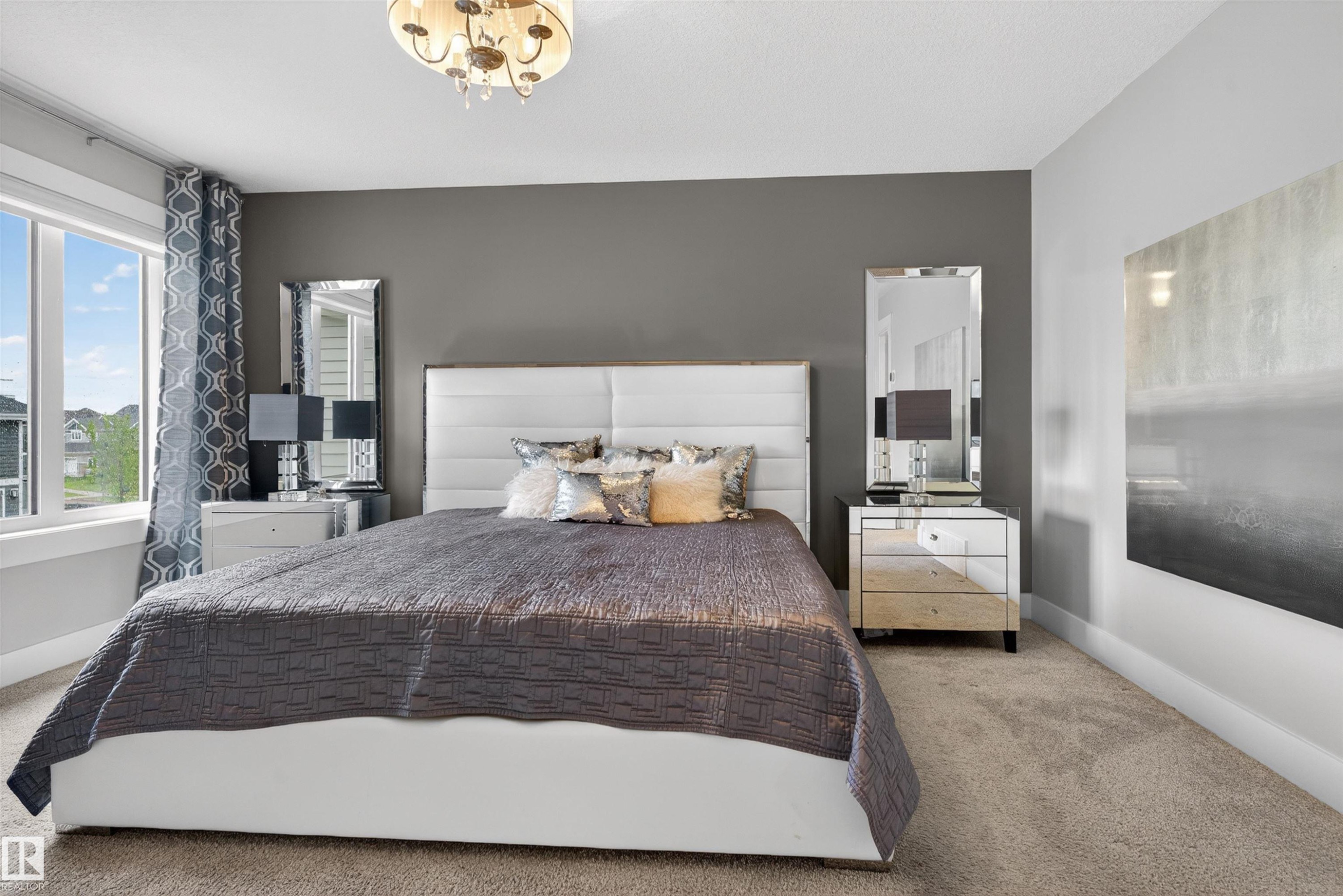 9012 24 Avenue, Edmonton, AB
