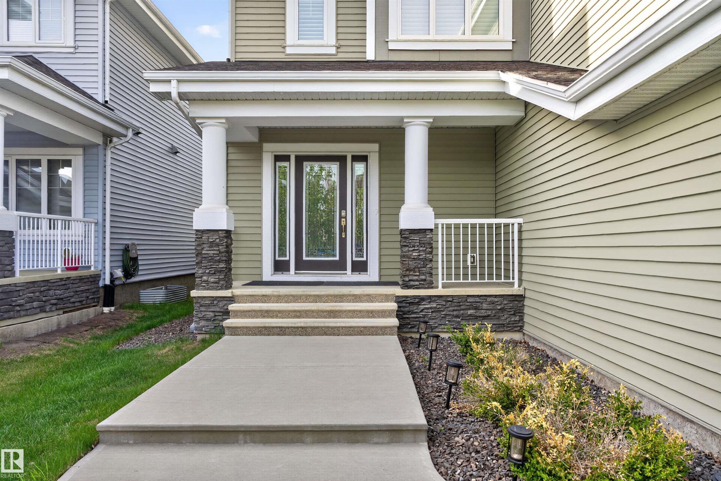 9012 24 Avenue, Edmonton, AB