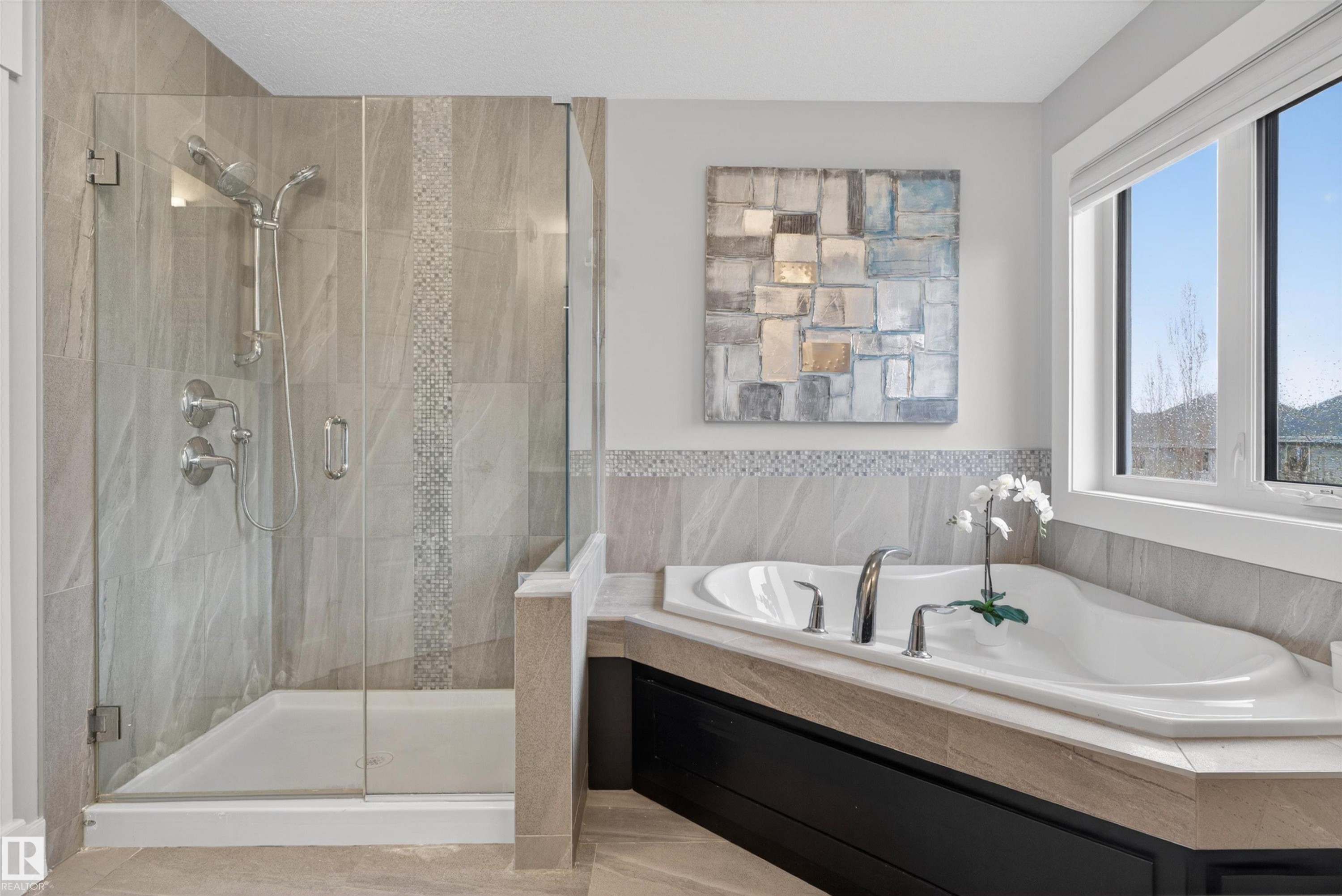 9012 24 Avenue, Edmonton, AB