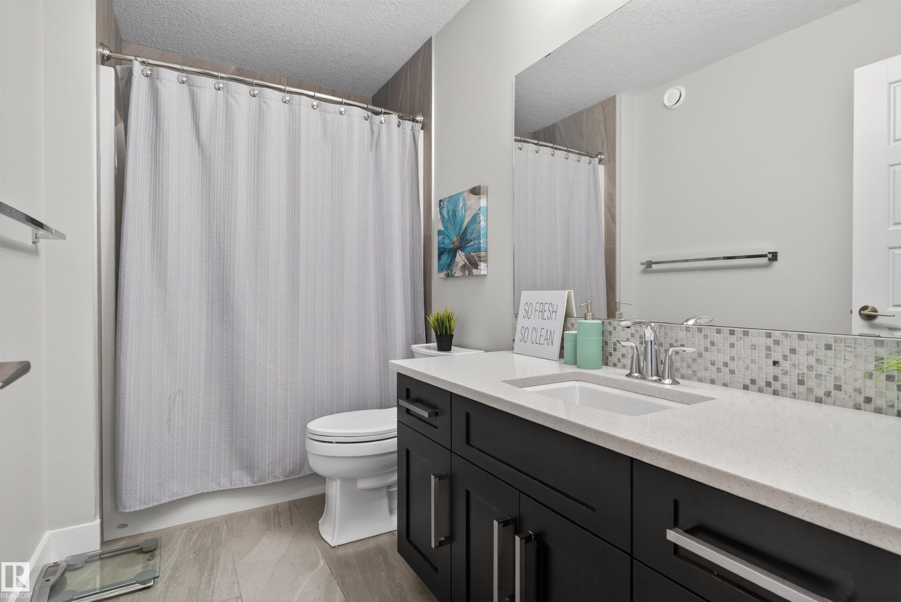 9012 24 Avenue, Edmonton, AB