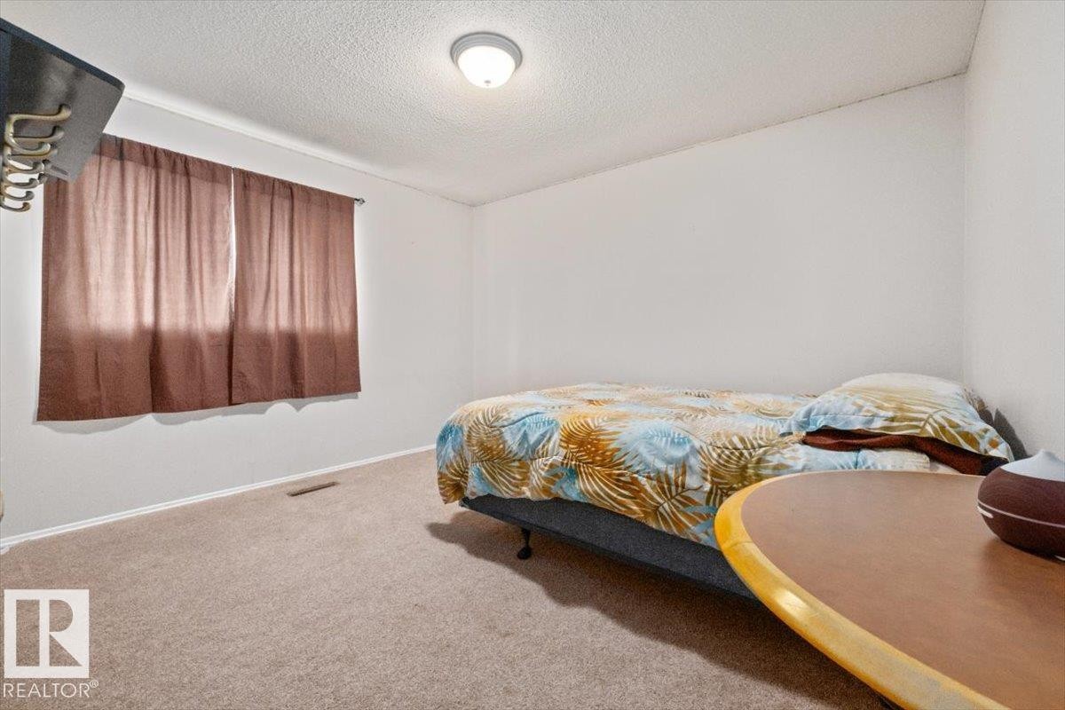 4411 209 Street Nw, Edmonton, AB - Indoor Photo Showing Bedroom