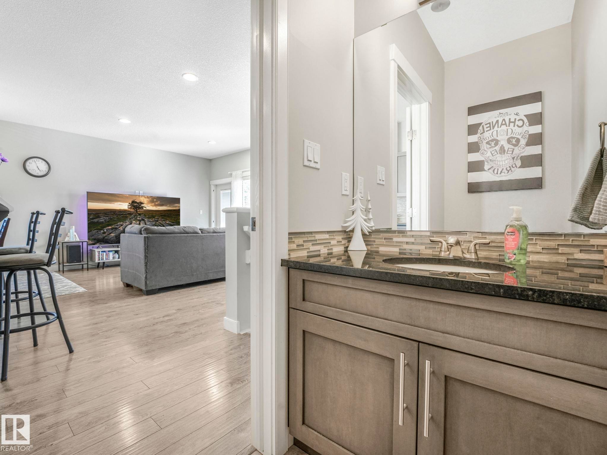 1304 Graybriar Green, Stony Plain, AB - Indoor