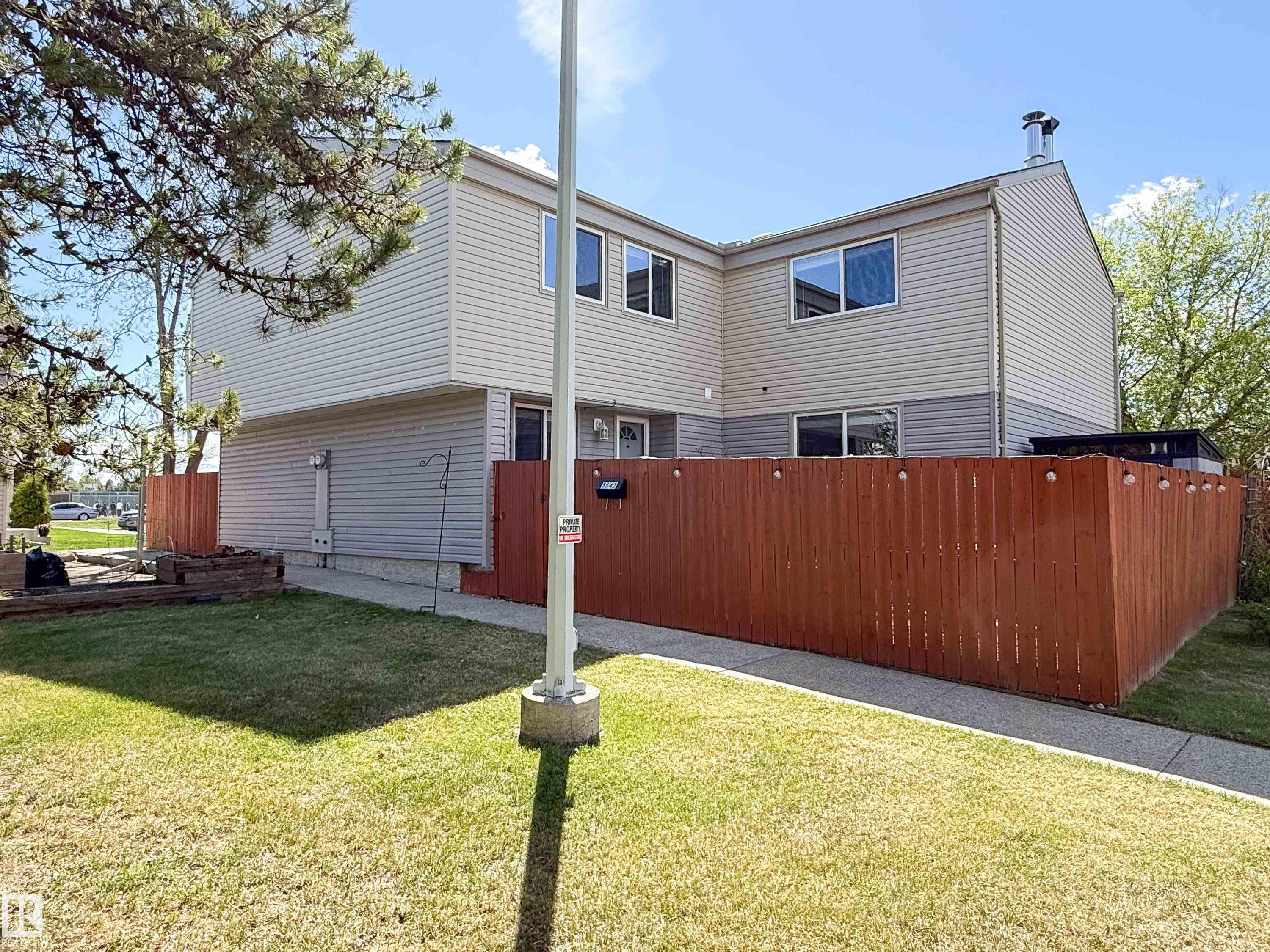 5642 148 Street, Edmonton, AB - Outdoor With Exterior