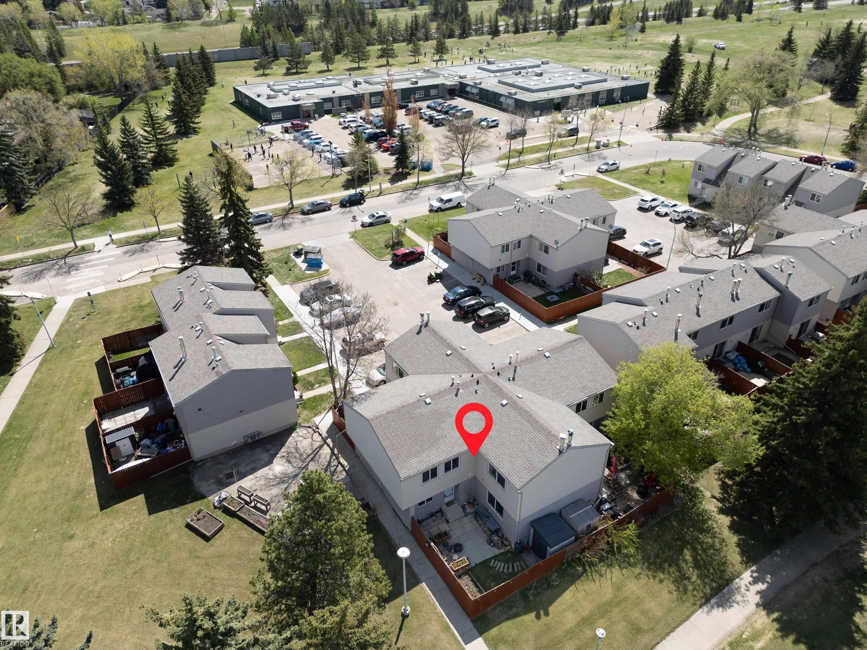 5642 148 Street, Edmonton, AB - Outdoor With View