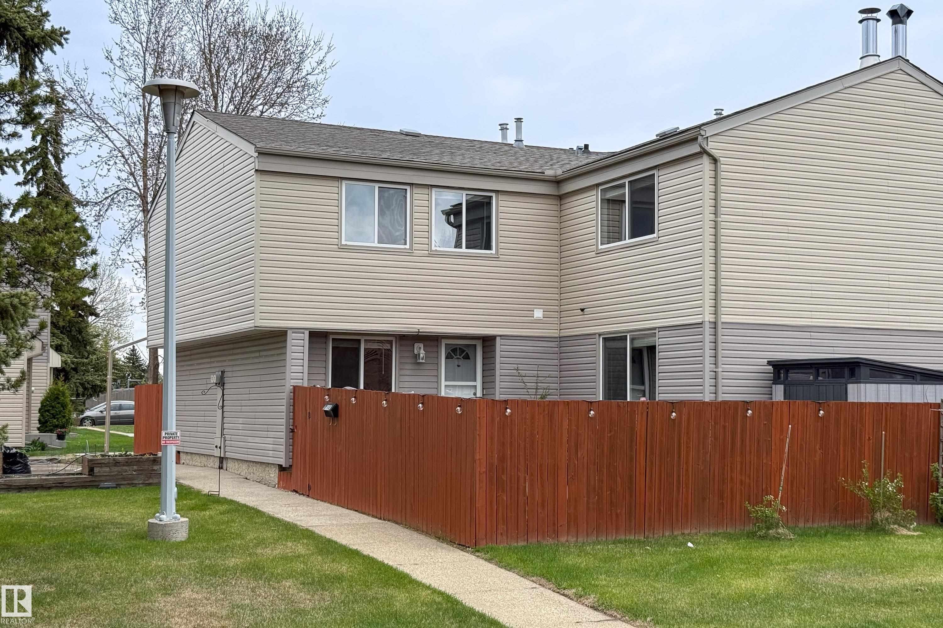 5642 148 Street, Edmonton, AB - Outdoor