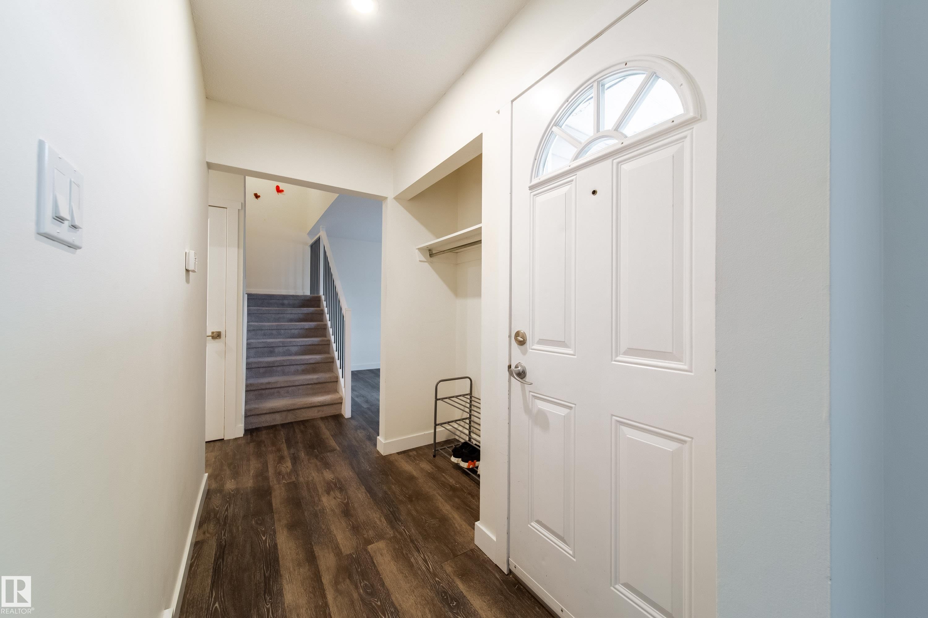 5642 148 Street, Edmonton, AB - Indoor Photo Showing Other Room