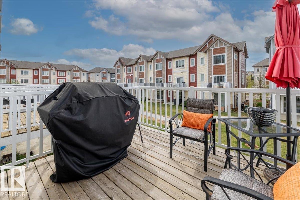 88 320 Secord Blvd, Edmonton, AB - Outdoor