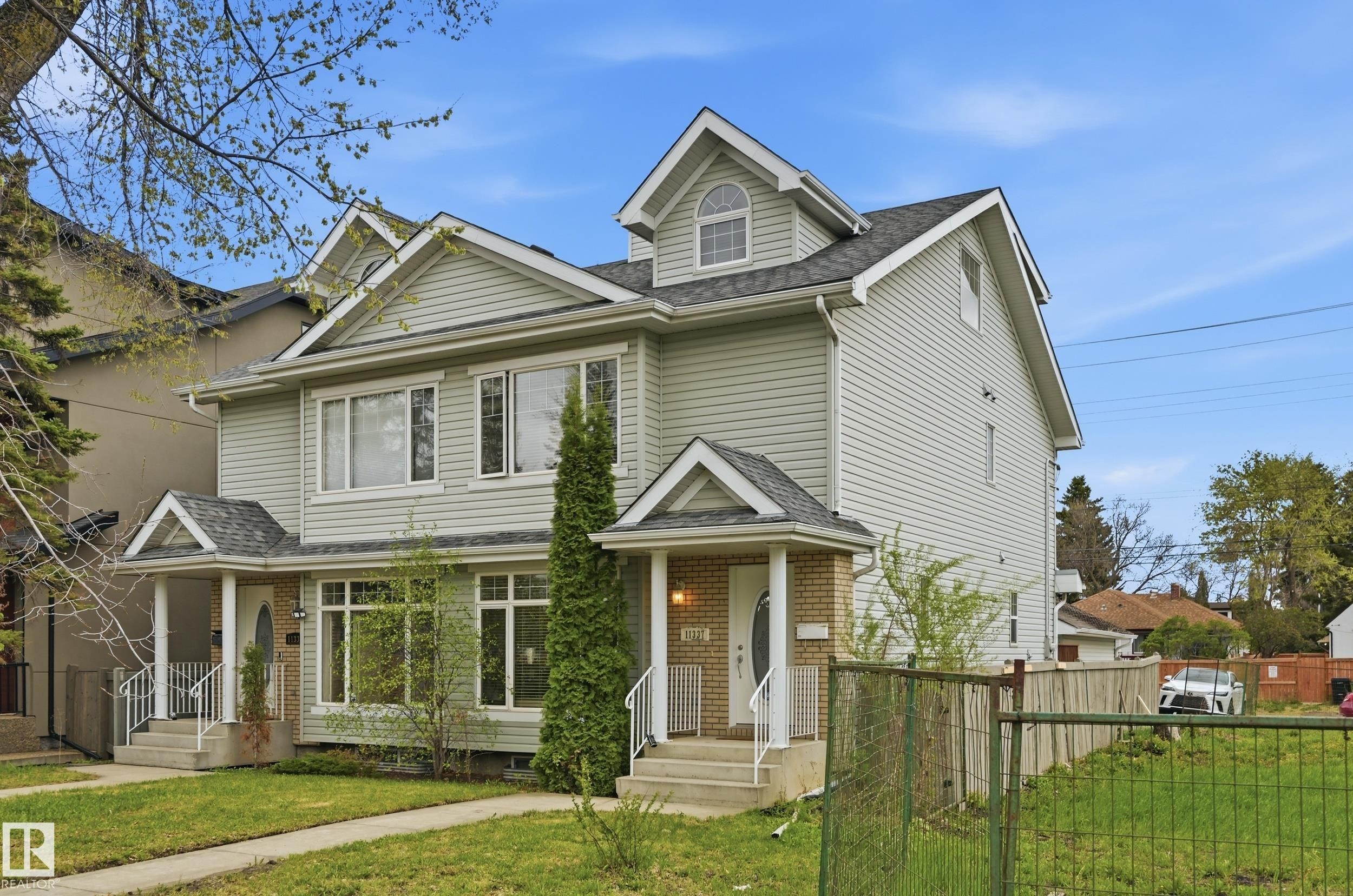 11337 76 Avenue Nw, Edmonton, AB - Outdoor With Facade