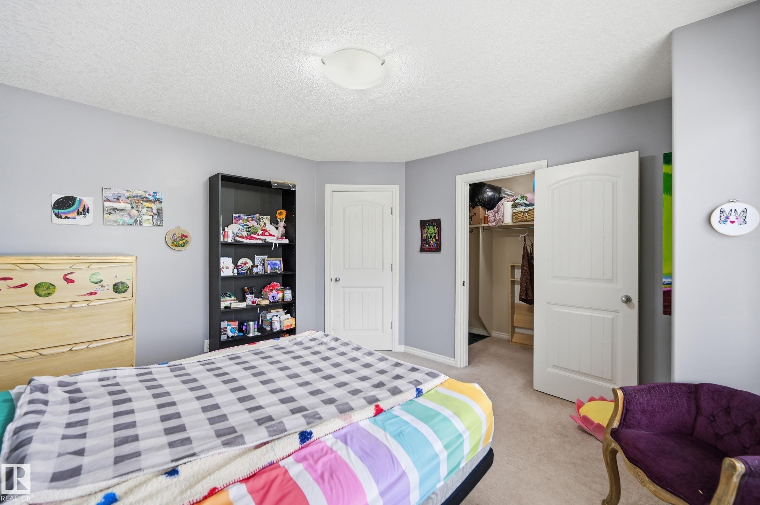 11337 76 Avenue Nw, Edmonton, AB - Indoor Photo Showing Bedroom