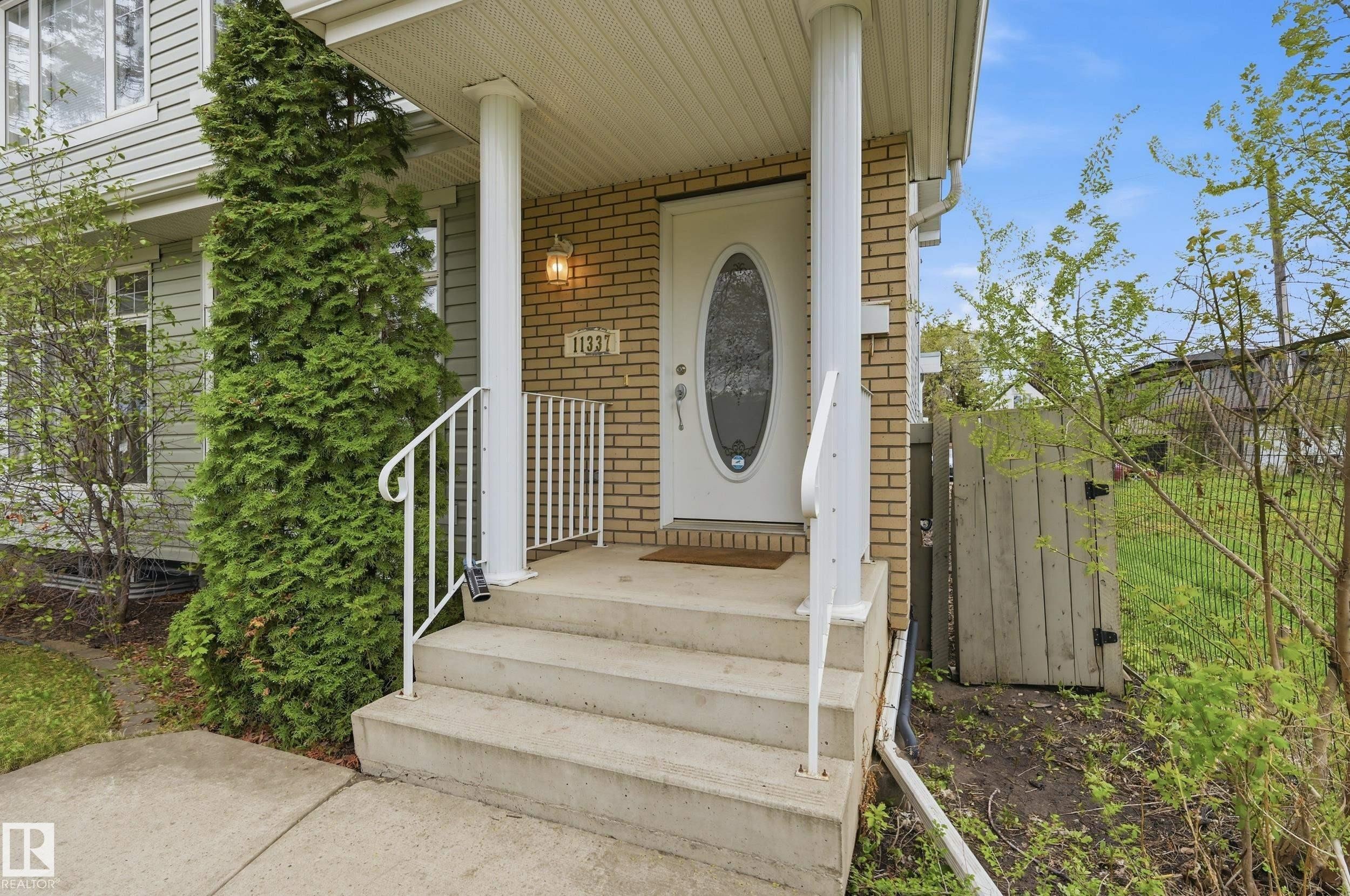 11337 76 Avenue Nw, Edmonton, AB - Outdoor With Exterior